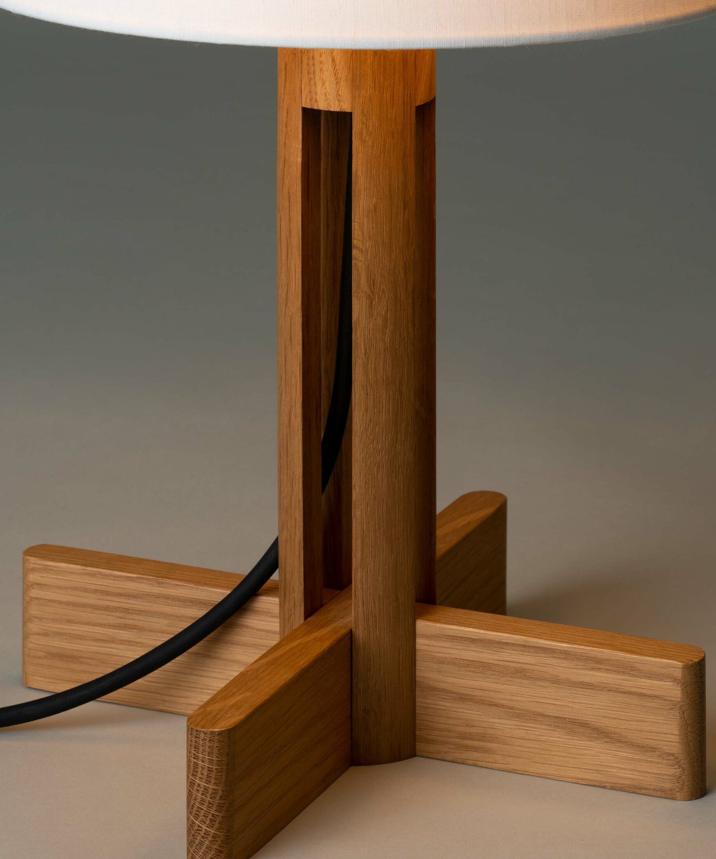 Fad Menor Table Lamp
