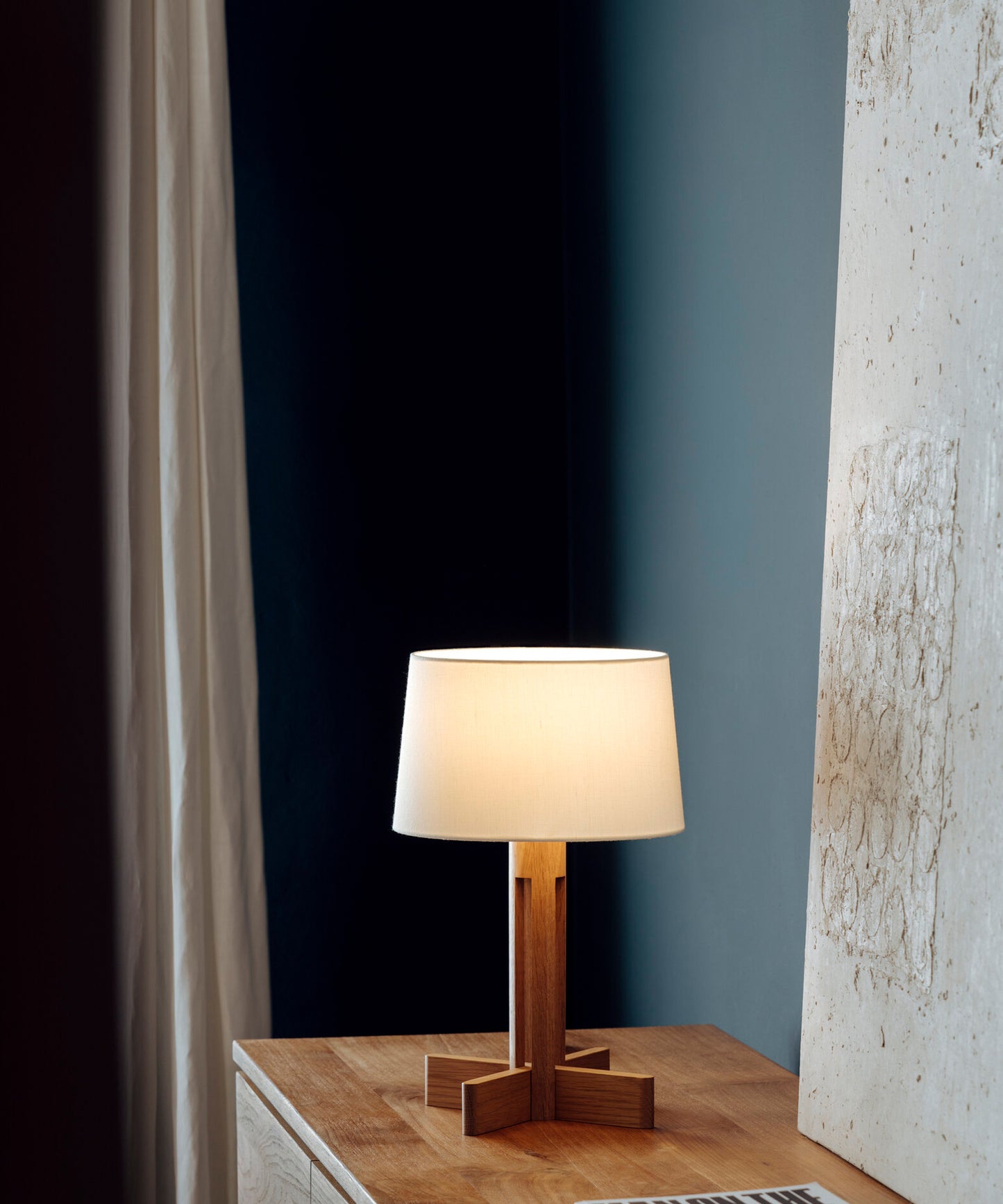 Fad Menor Table Lamp