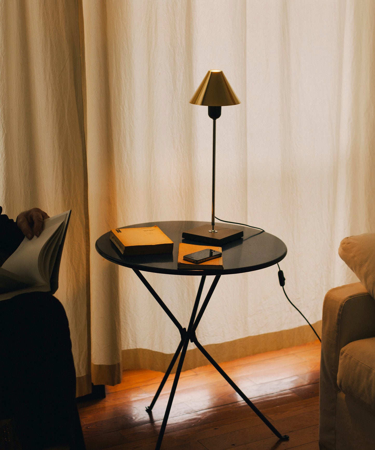 Gira Table Lamp