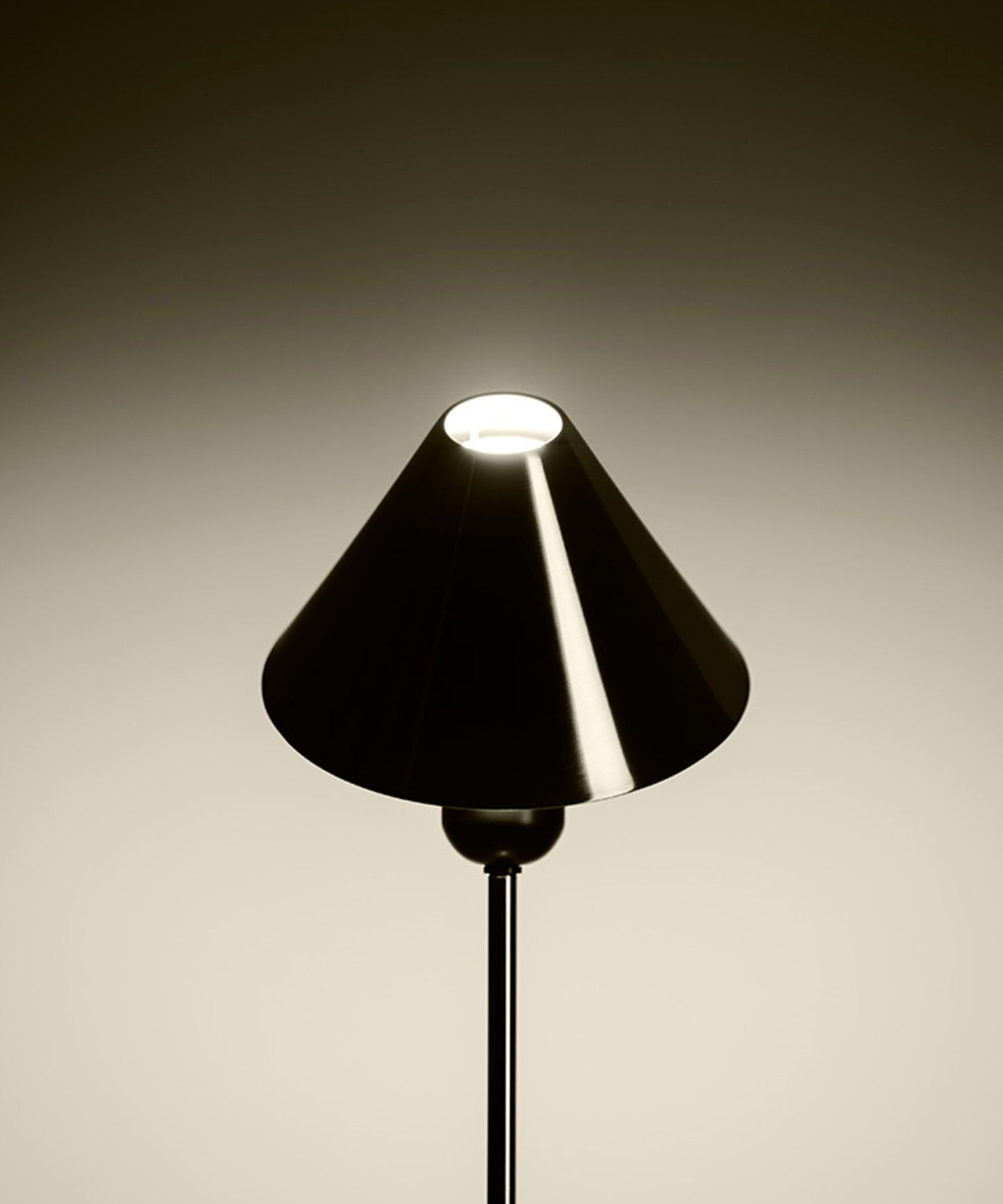 Gira Table Lamp