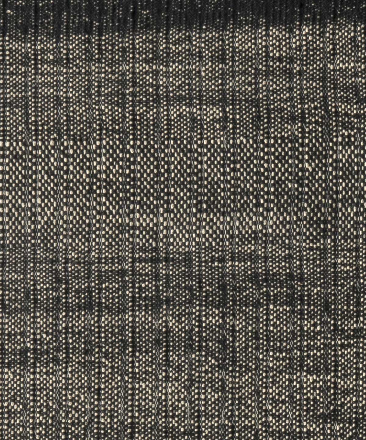 nanimarquina-tres-textura-outdoor-rug-in-black-01tretexoun08-detail