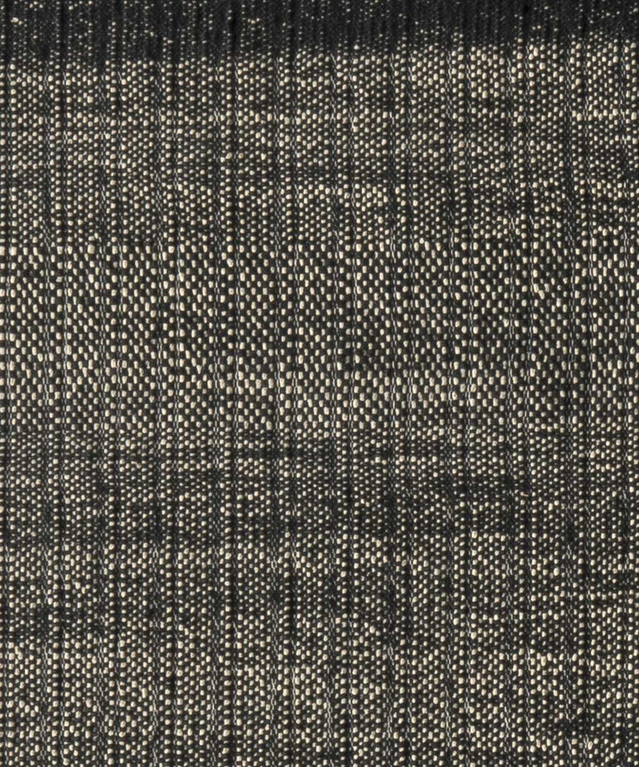 nanimarquina-tres-textura-outdoor-rug-in-black-01tretexoun08-detail