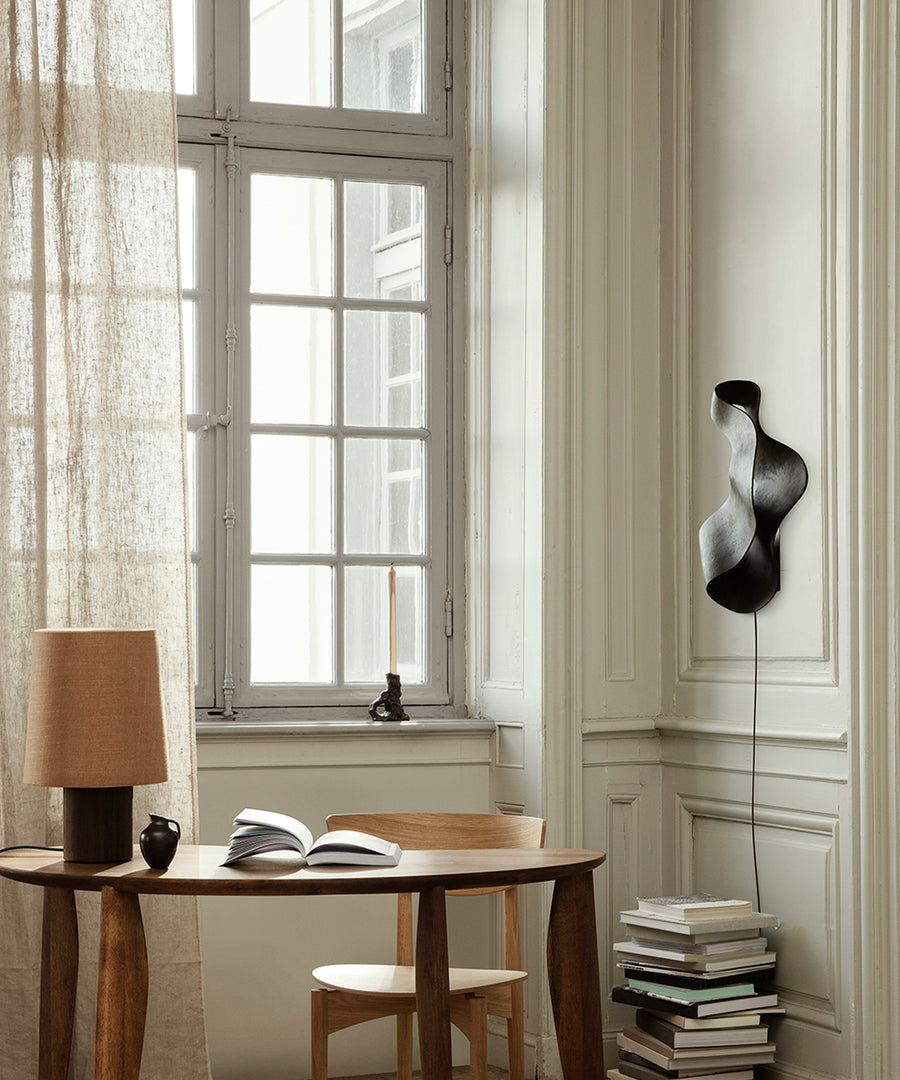 Oyster Wall Lamp