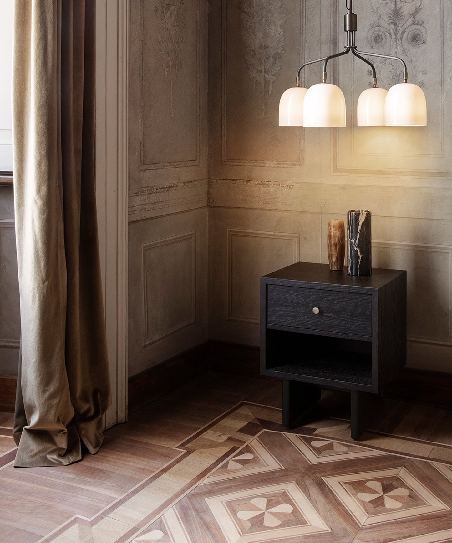 Private Side Table