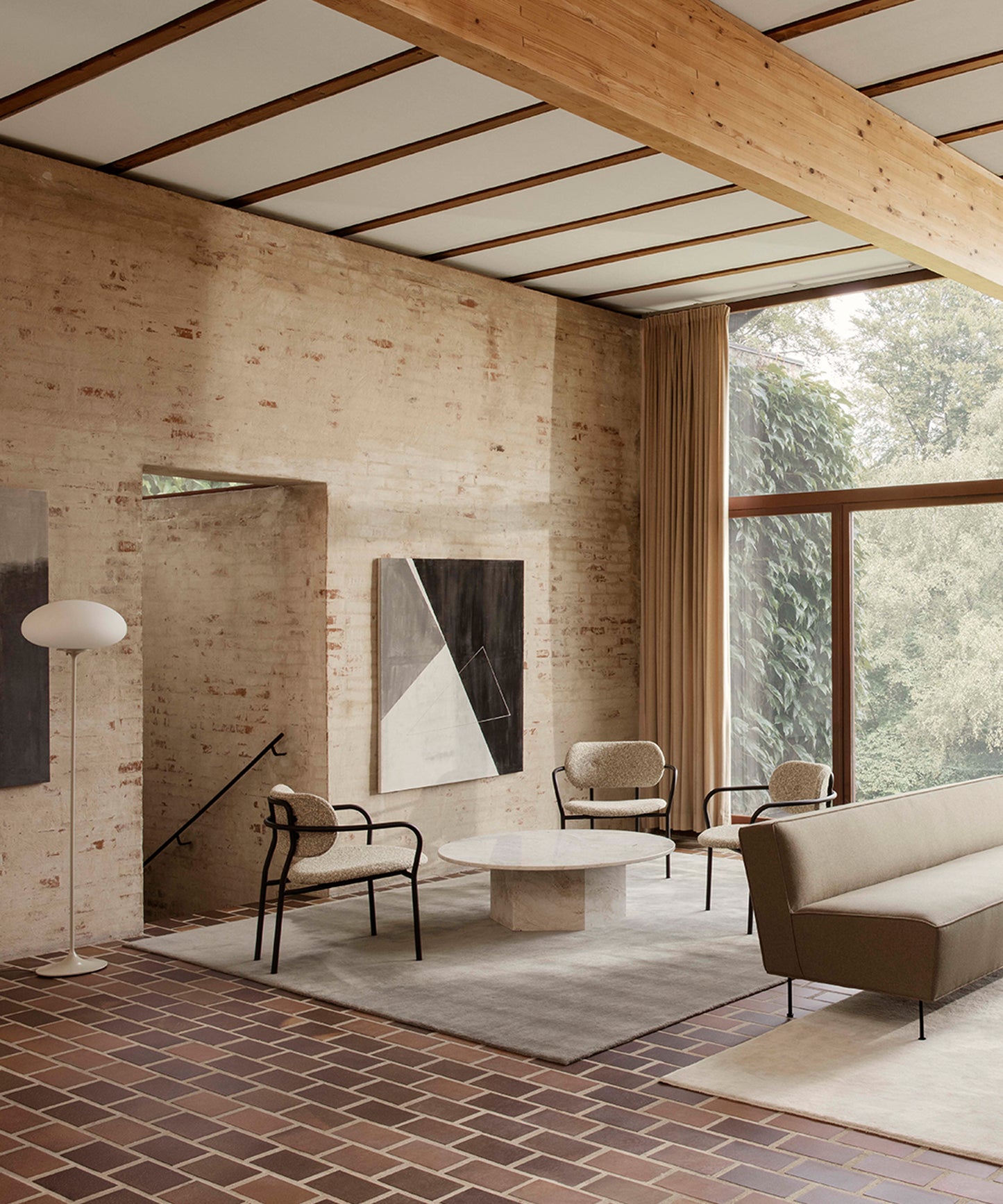 Stemlite Floor Lamp