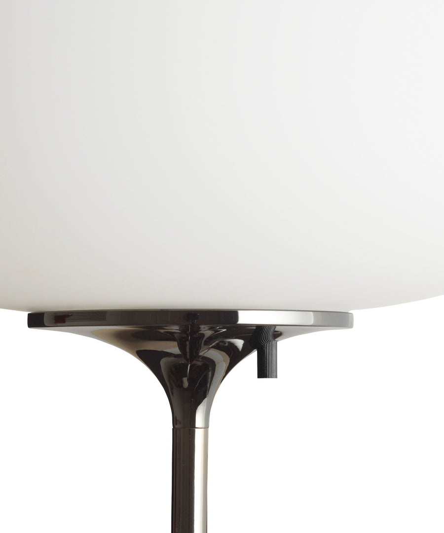 Stemlite Wall Lamp
