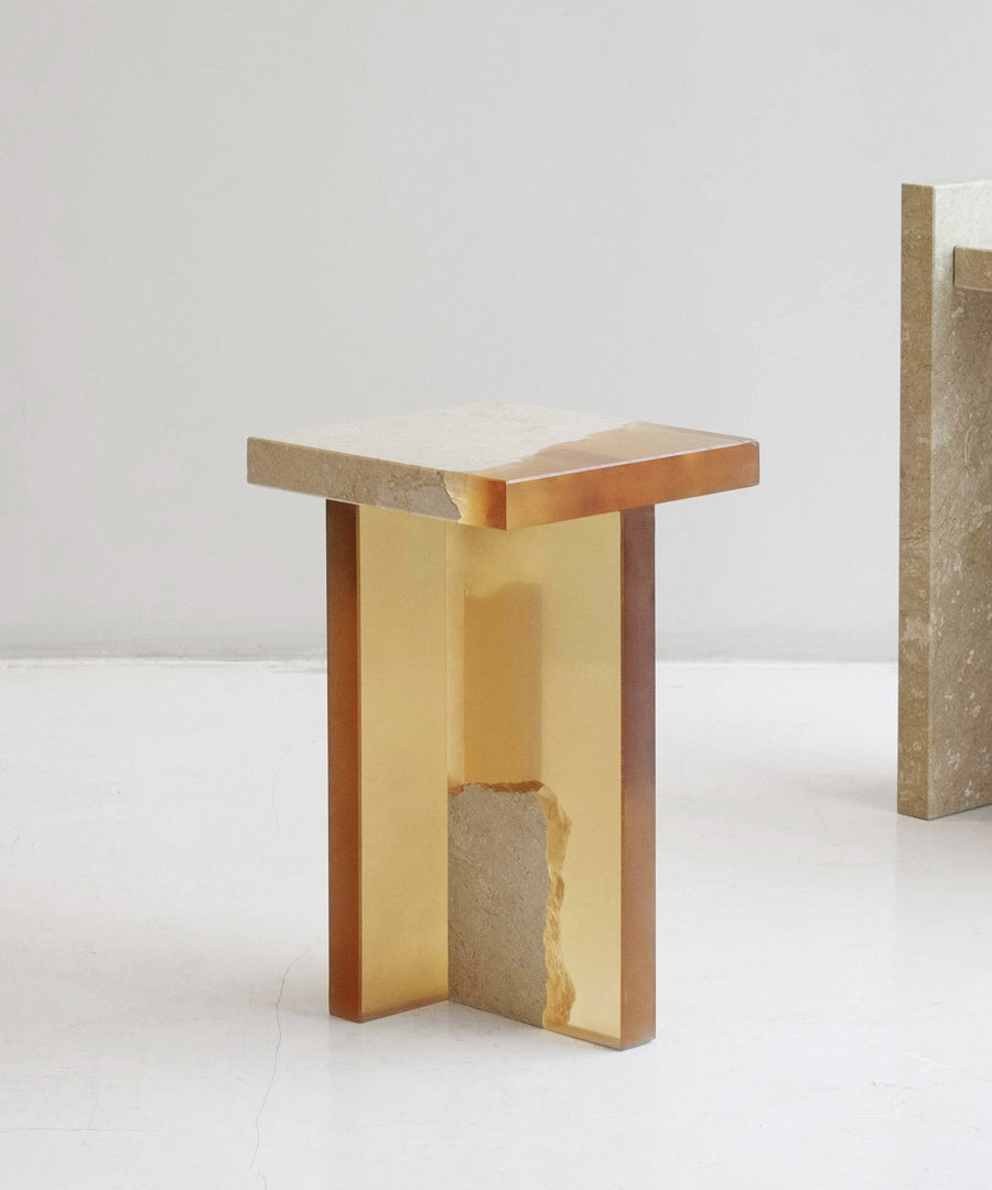 stool_lifestyle_fict