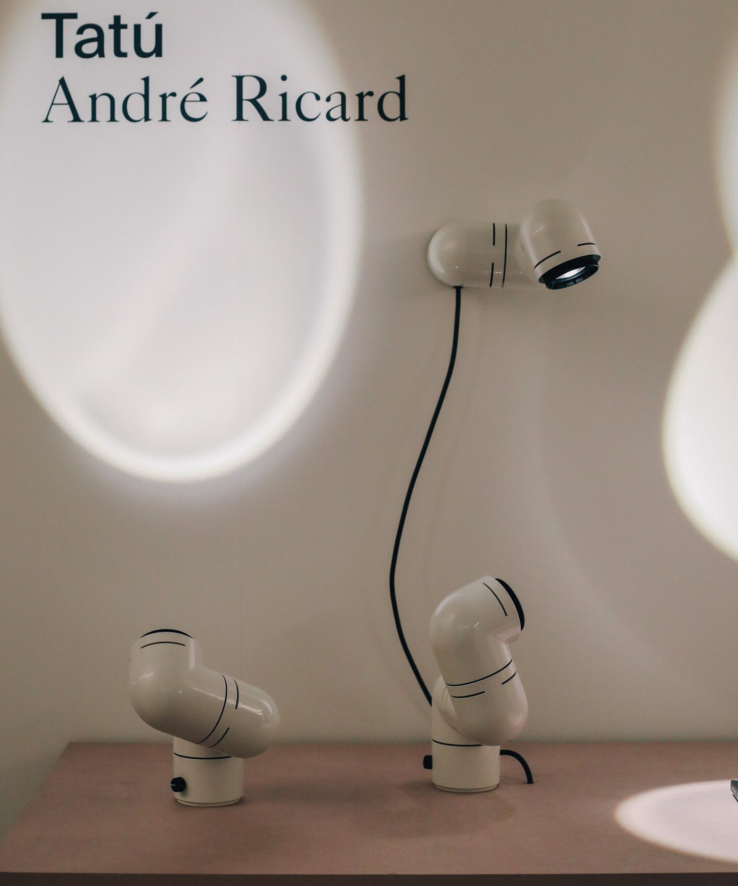 Tatu Table Lamp