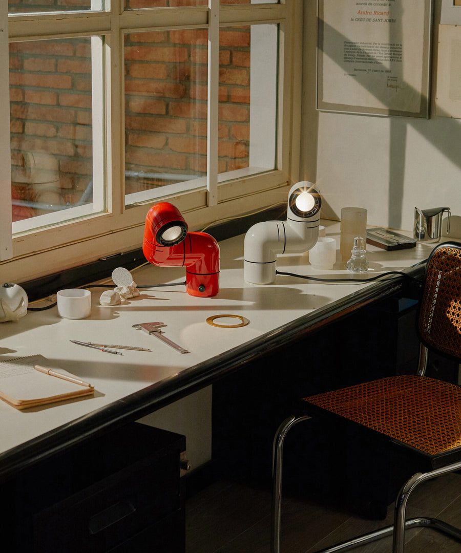Tatu Table Lamp