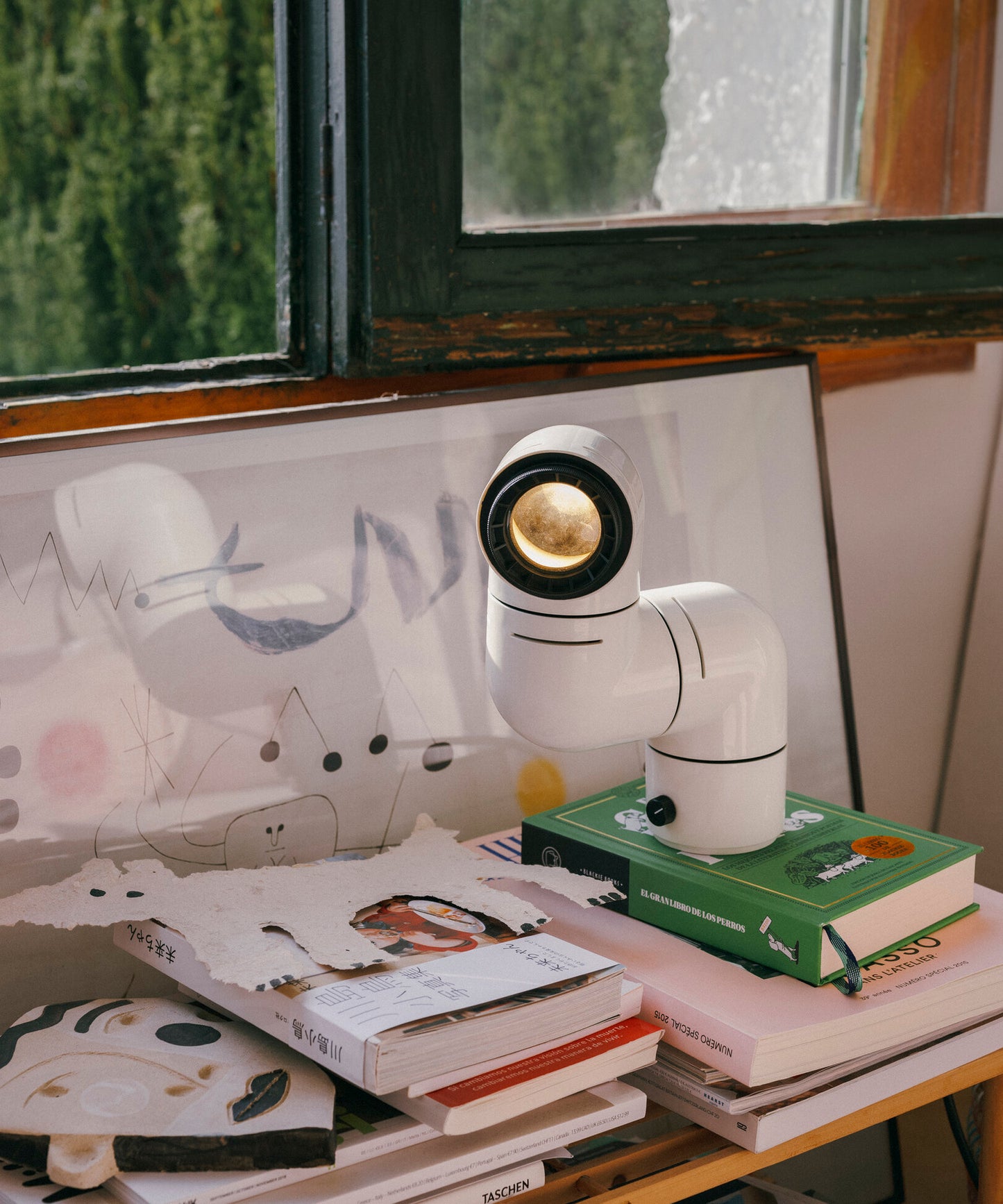 Tatu Table Lamp