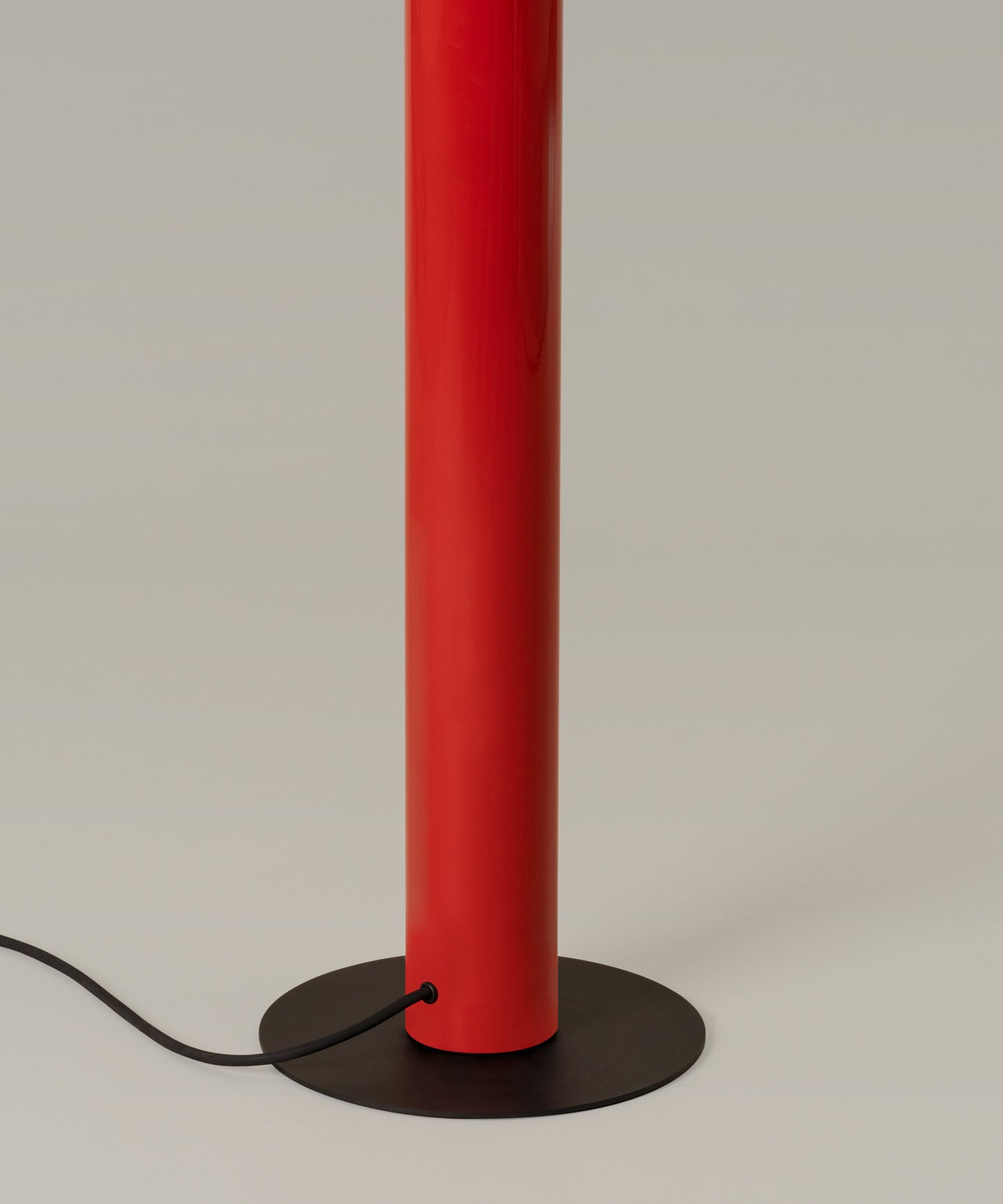 Tatu Floor Lamp