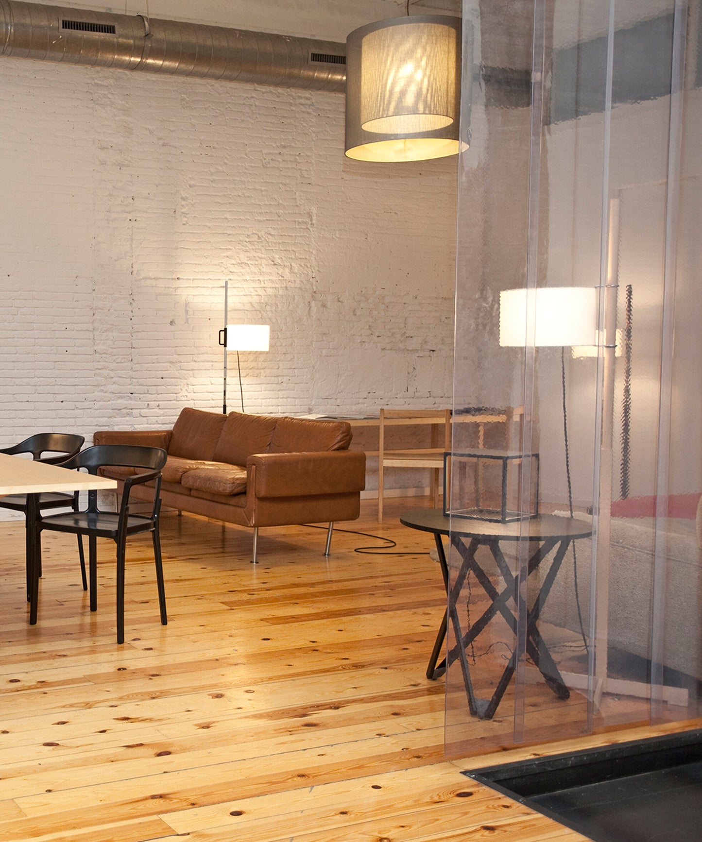 tmc-floor-lamp-upload-08