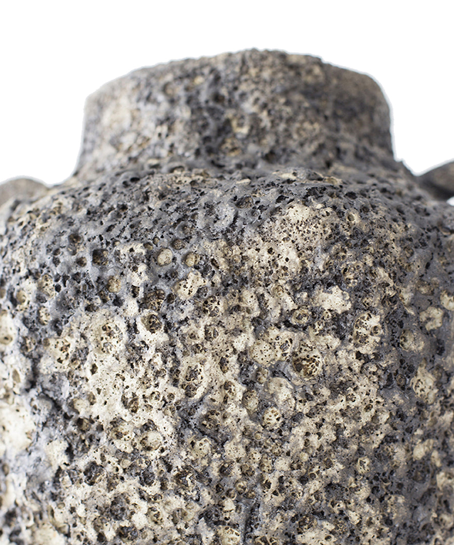 Arq 001 Stoneware Vase