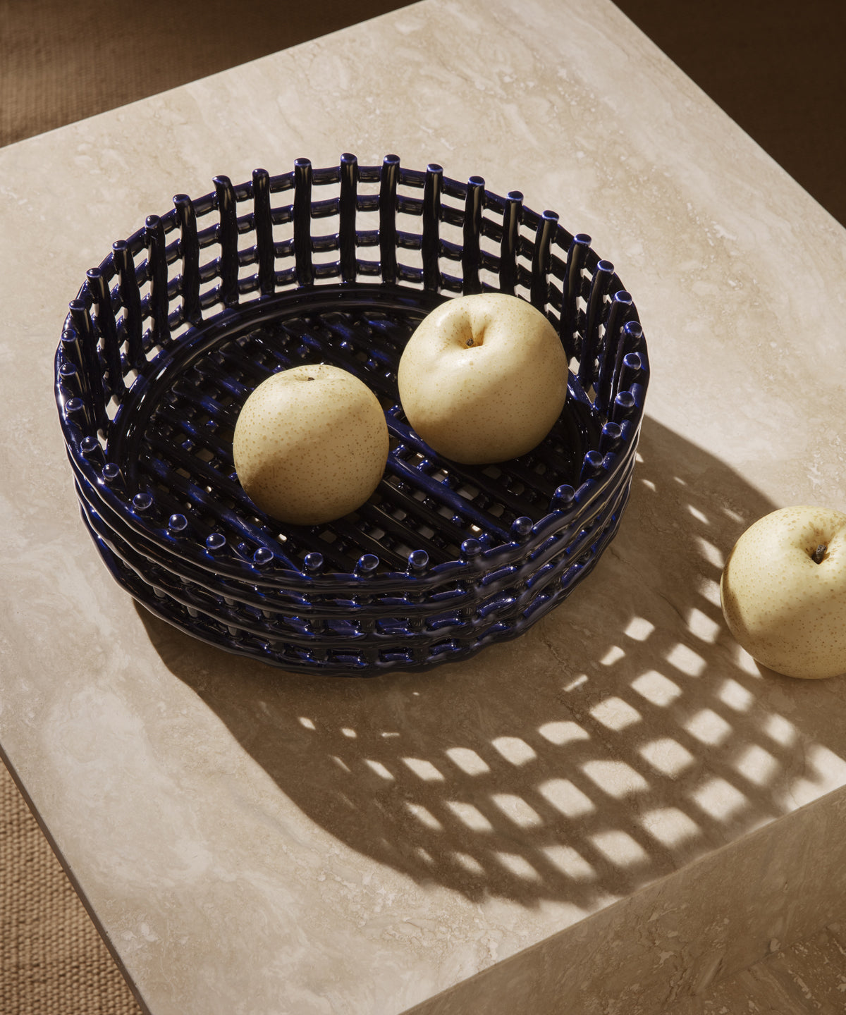 trnk-ferm-living-ceramic-centrepiece-blue-1104263534-1200x1440-2