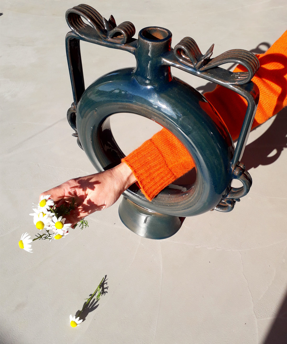 Siri Vase