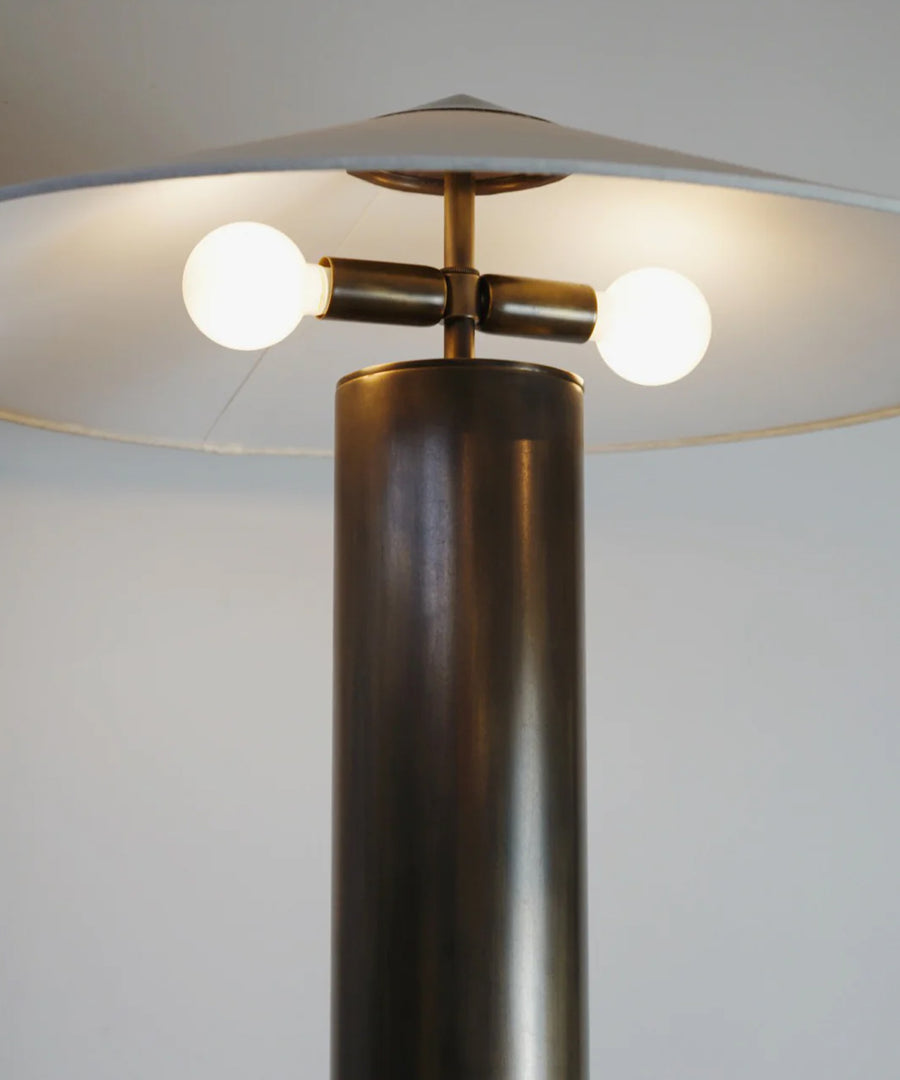 yama-table-lamp-07