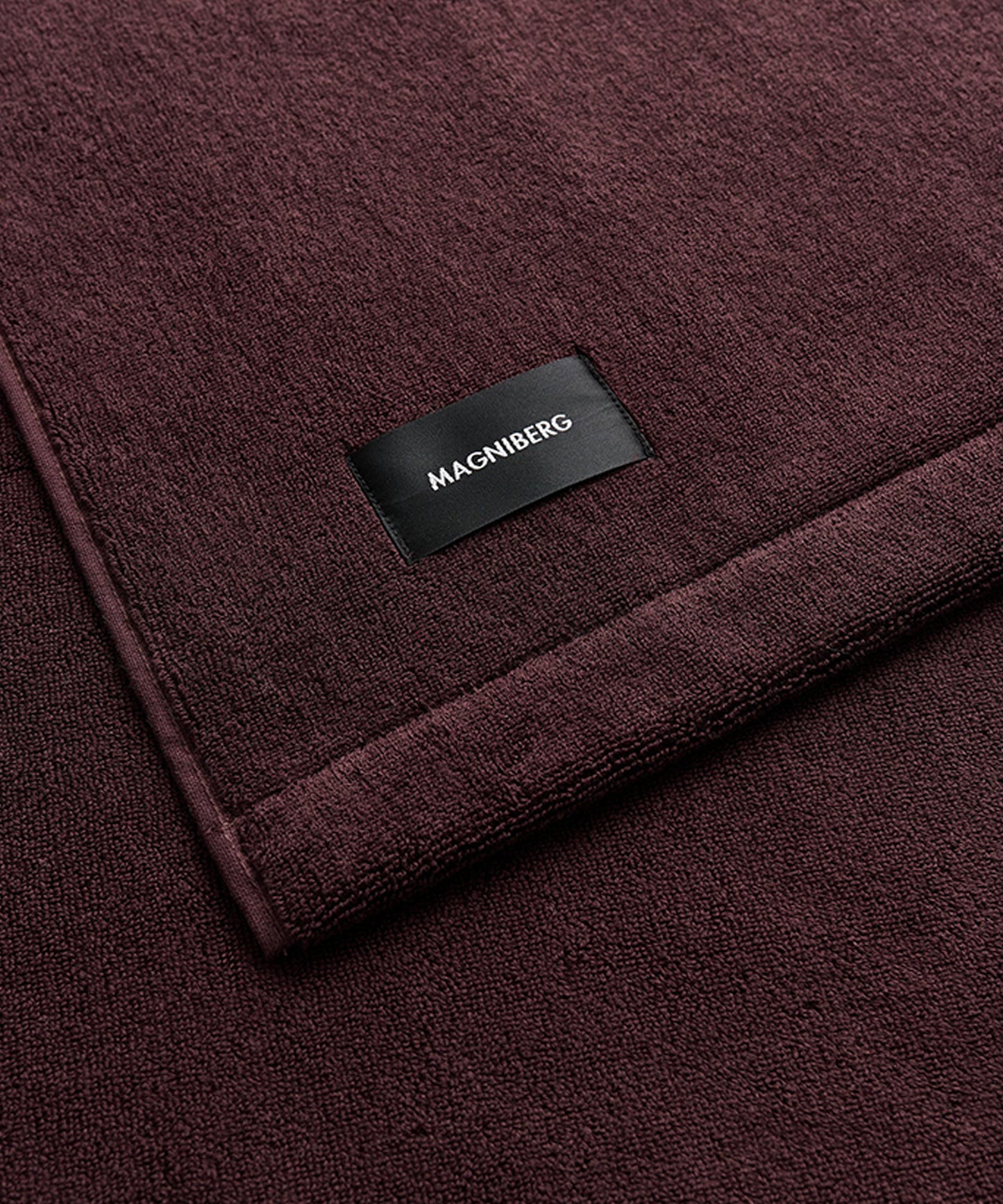 Gelato Hand Towel, Cherry Brown