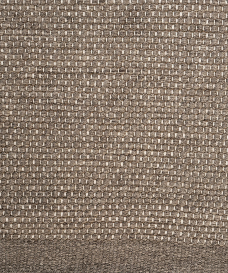 Adonic Mist in Earth