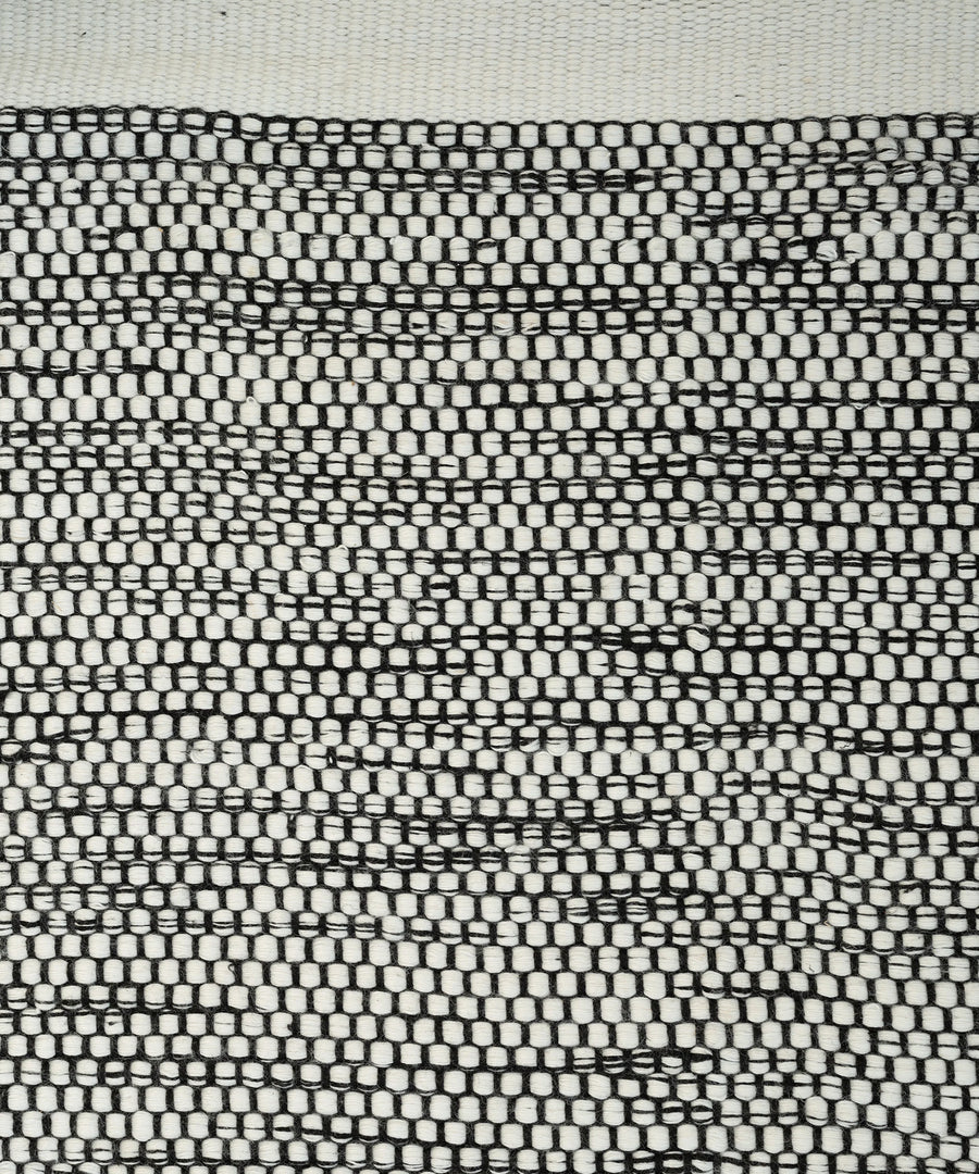 Adonic Mist in Mixed