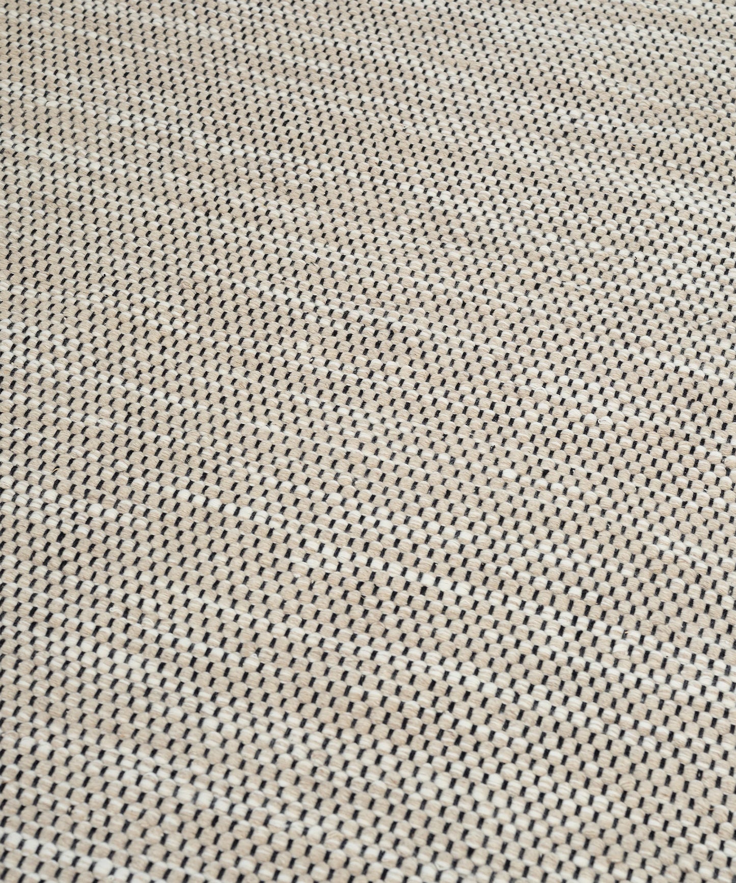 Adonic Mist in Taupe