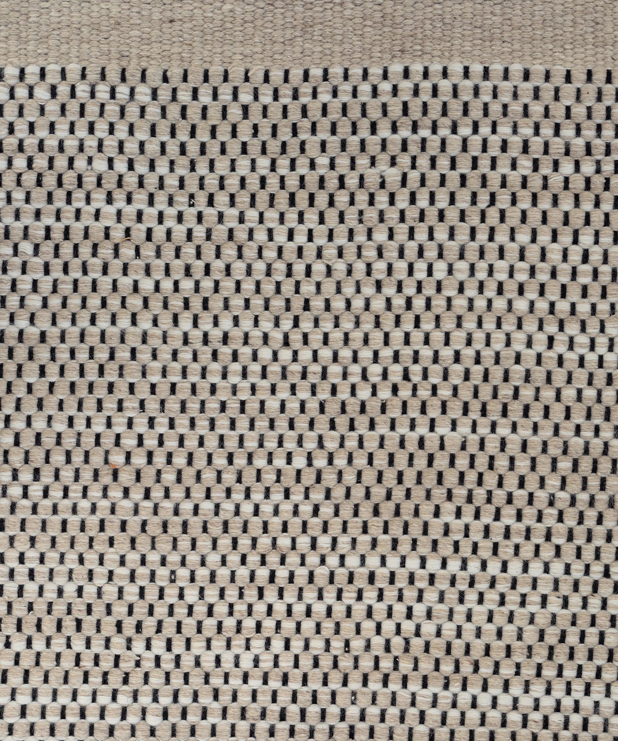 Adonic Mist in Taupe