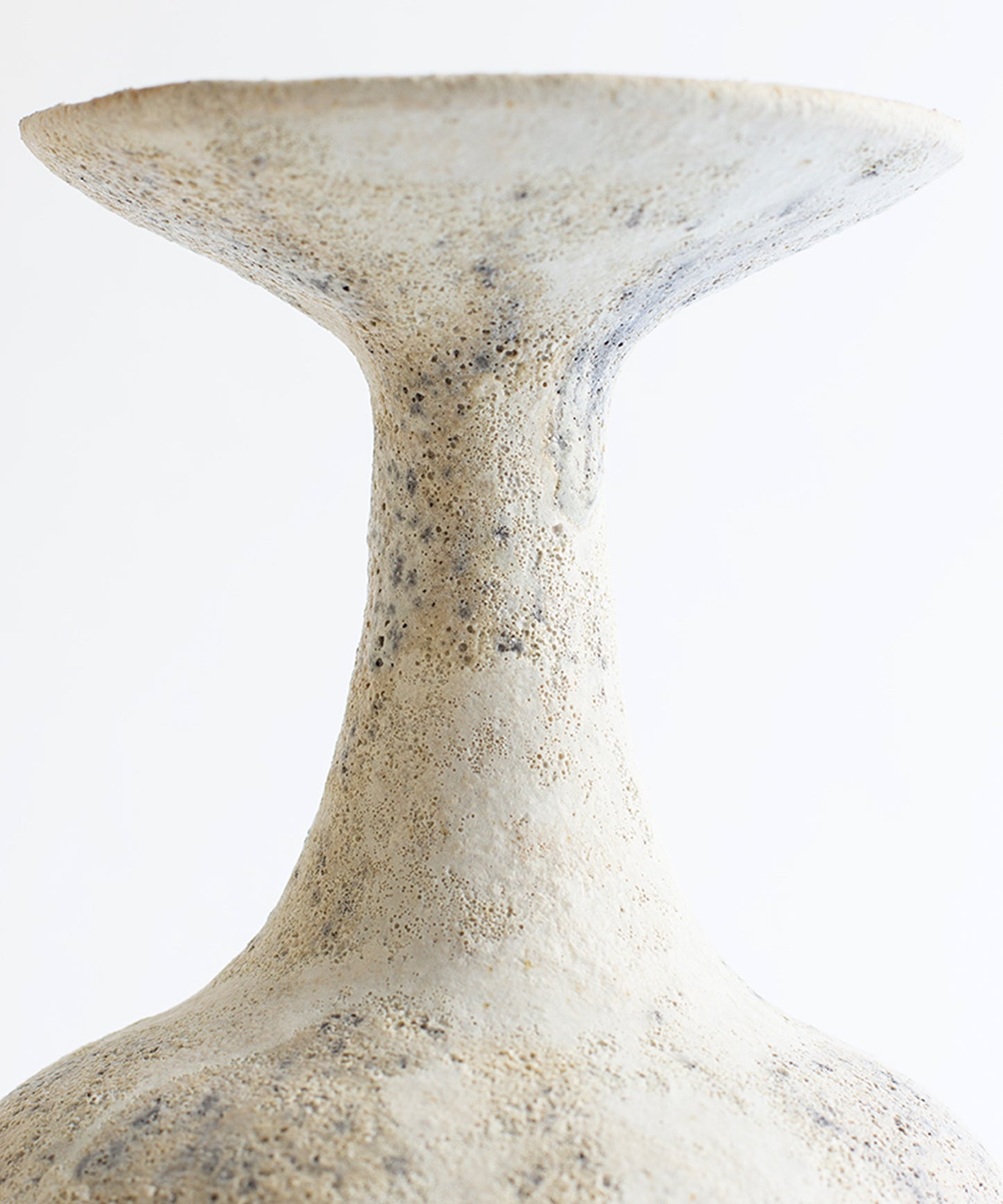 Arq 002 Carabo Vase