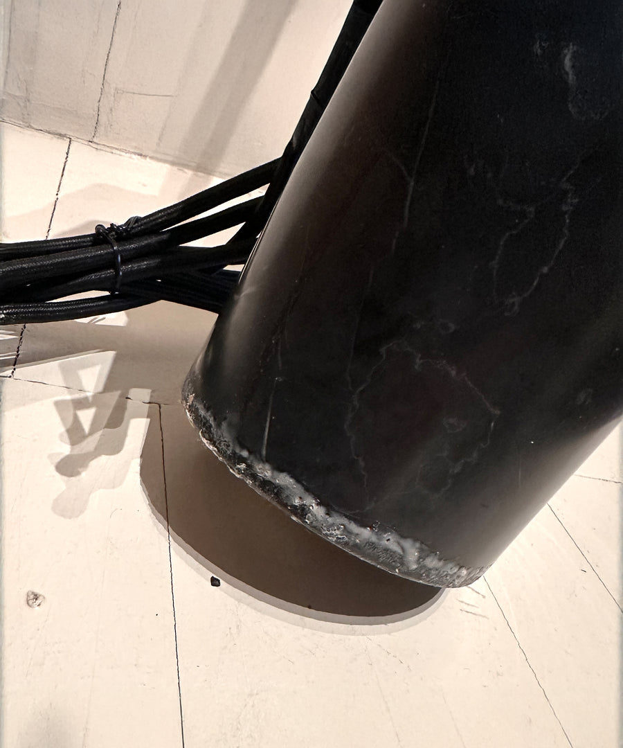 Arum Floor Lamp - Black - Sample