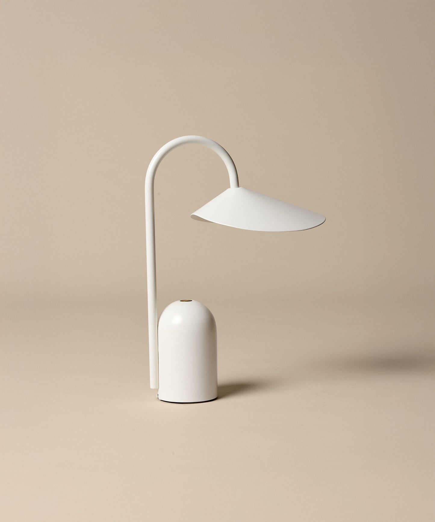 Arum Portable Lamp