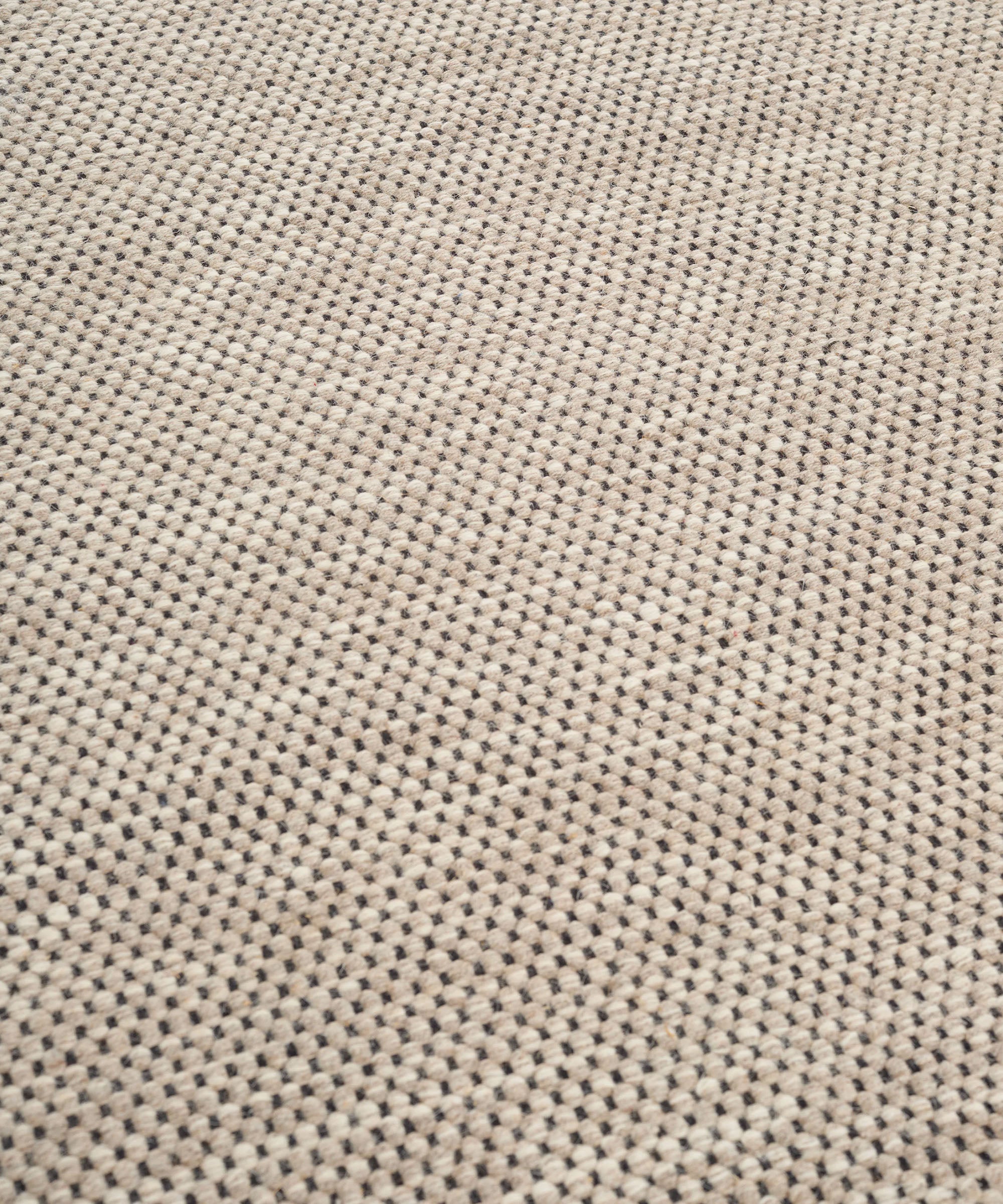 Asko Rug in Taupe