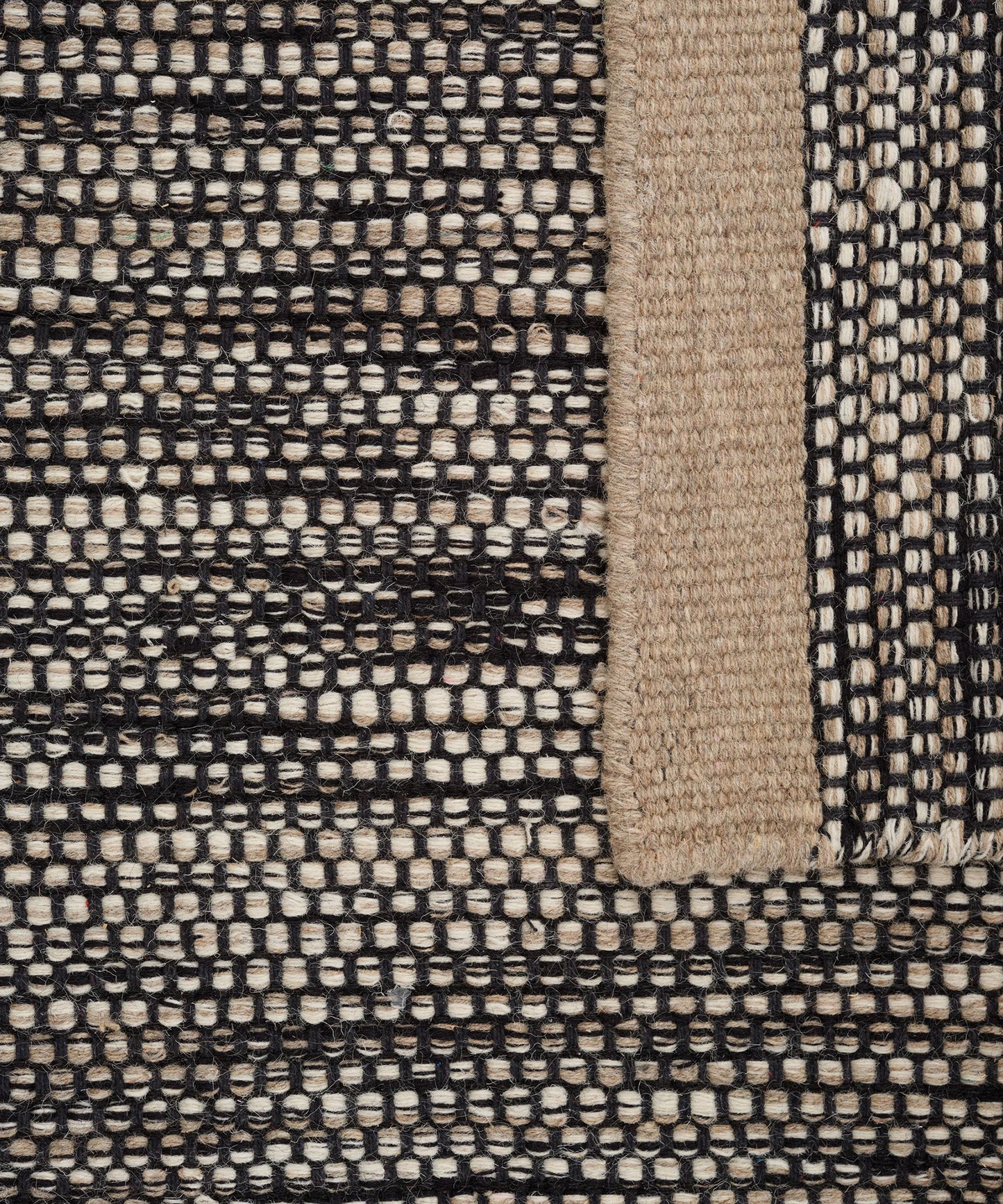 Asko Rug in Terrazzo