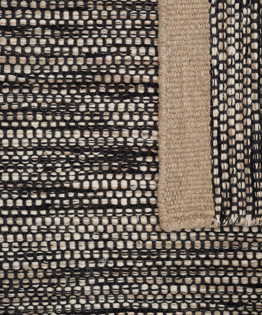 Asko Rug in Terrazzo