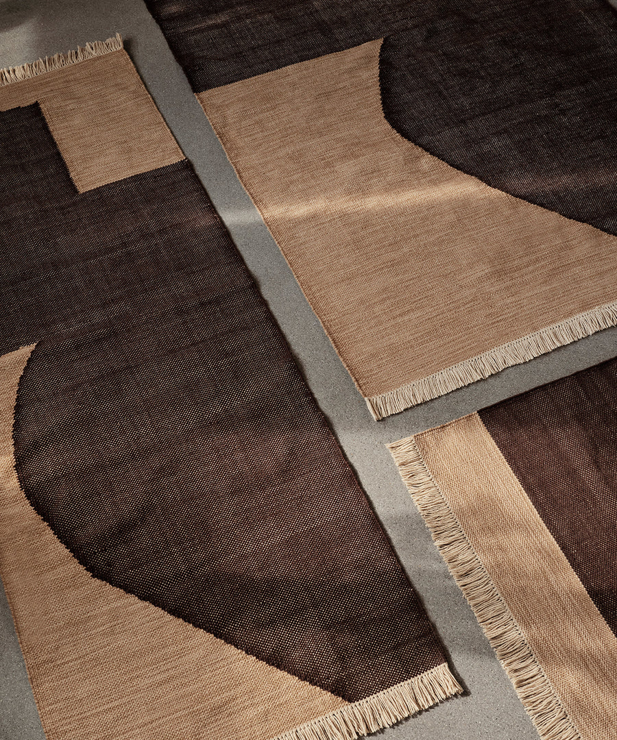 athens-runner-01_adc86021-ccf1-43ac-82c2-257ed5a91d98