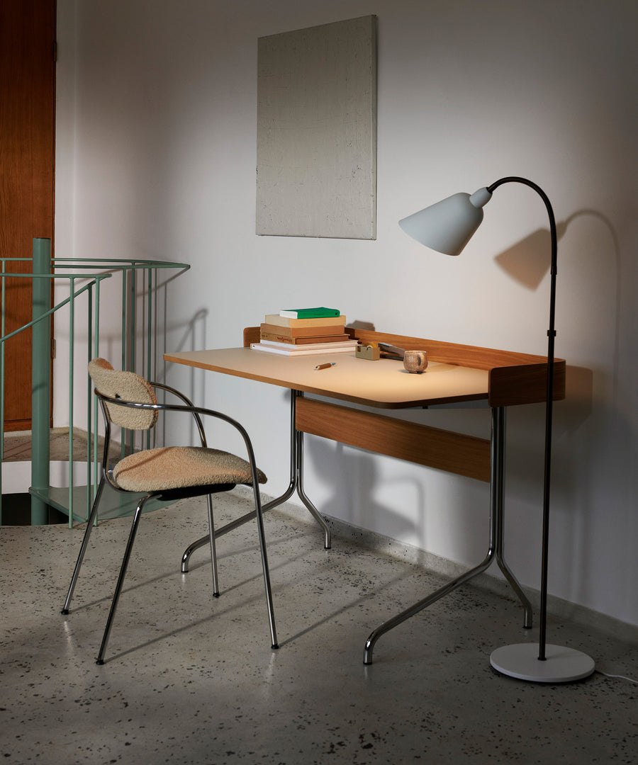 Bellevue Floor Lamp AJ7