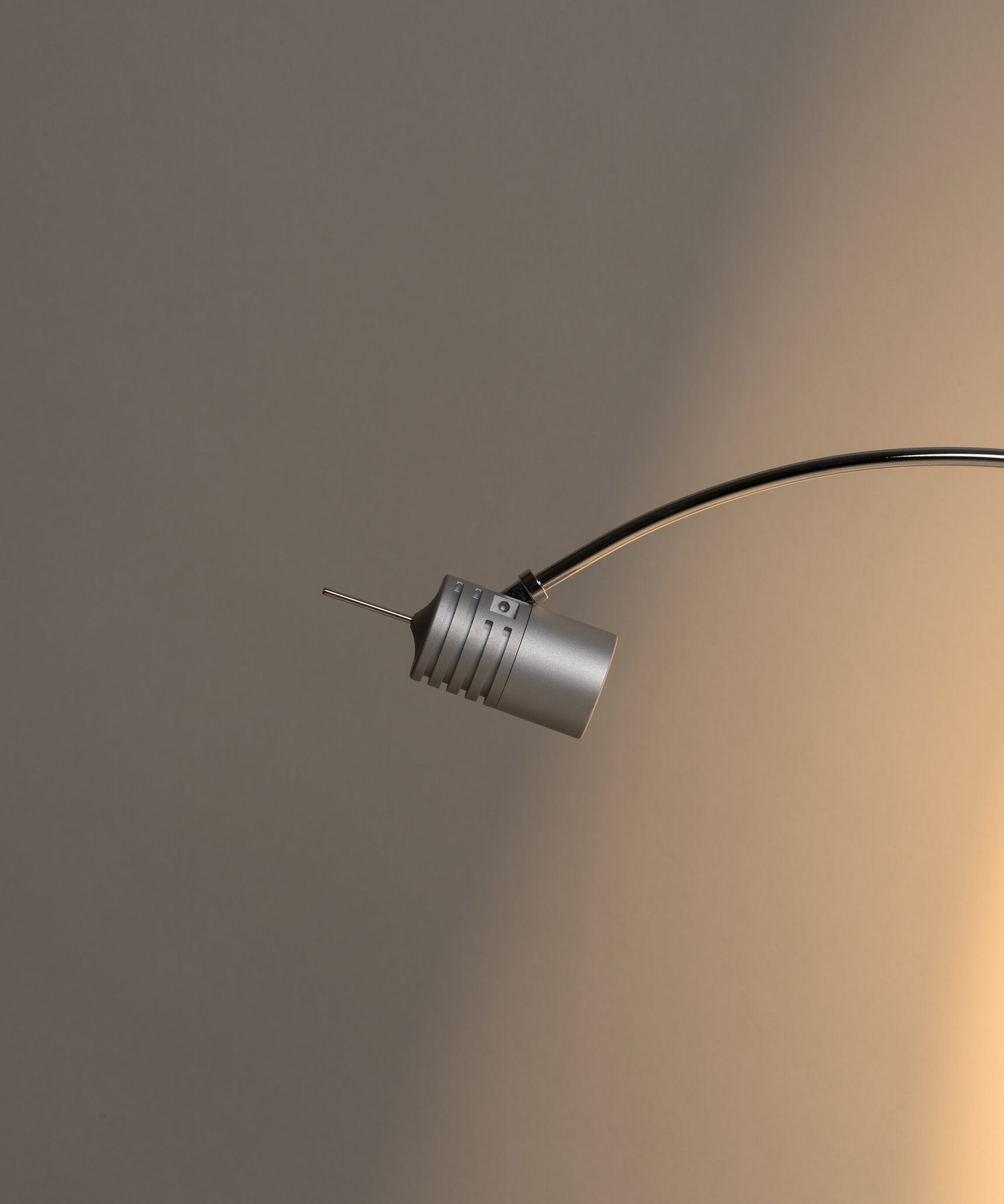 Bib Luz Table Lamp