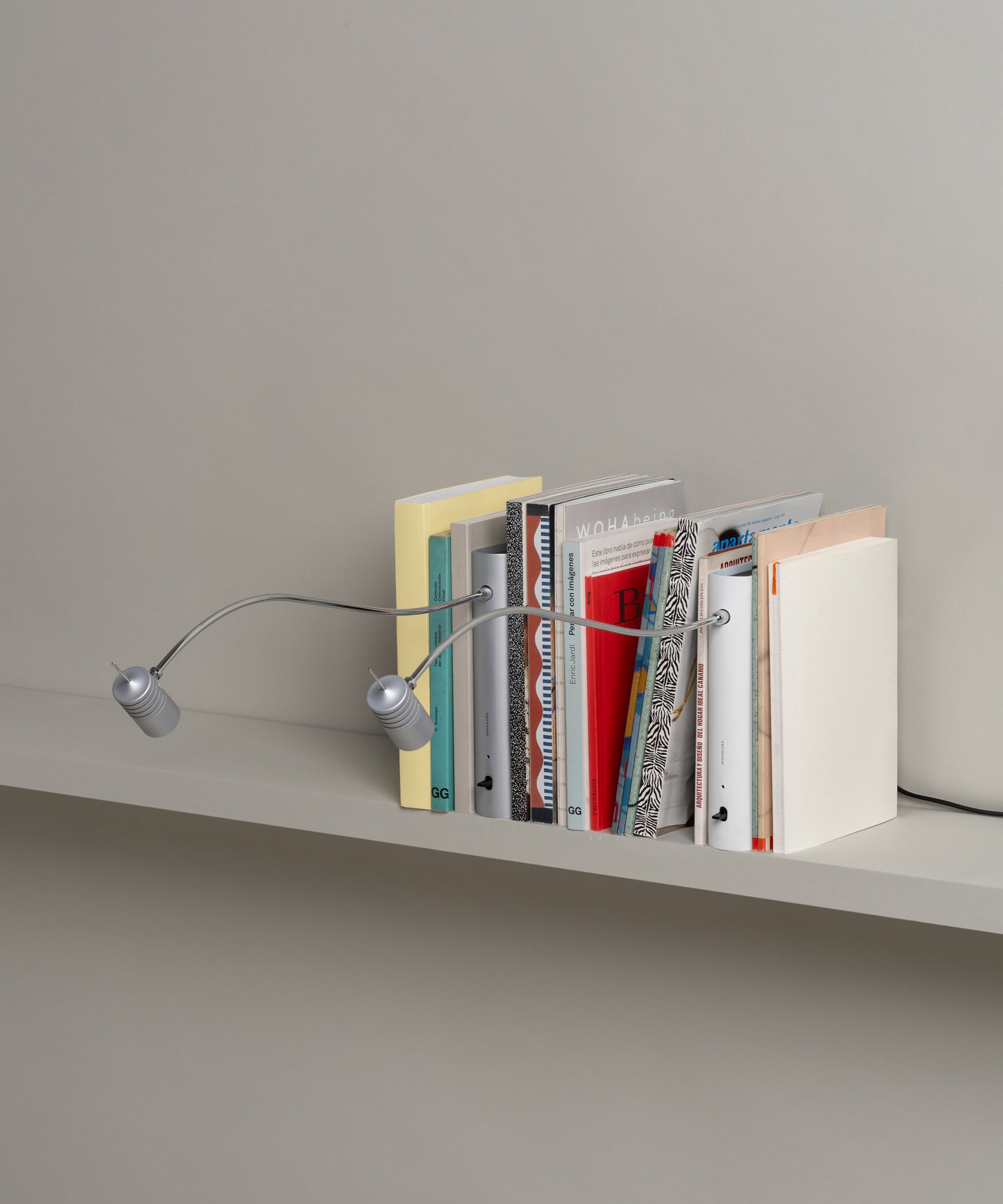Bib Luz Table Lamp