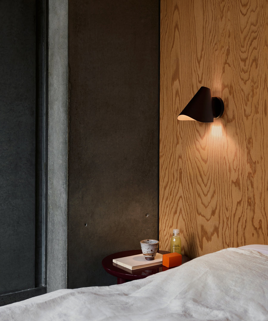 Bonnet Wall Lamp SC103