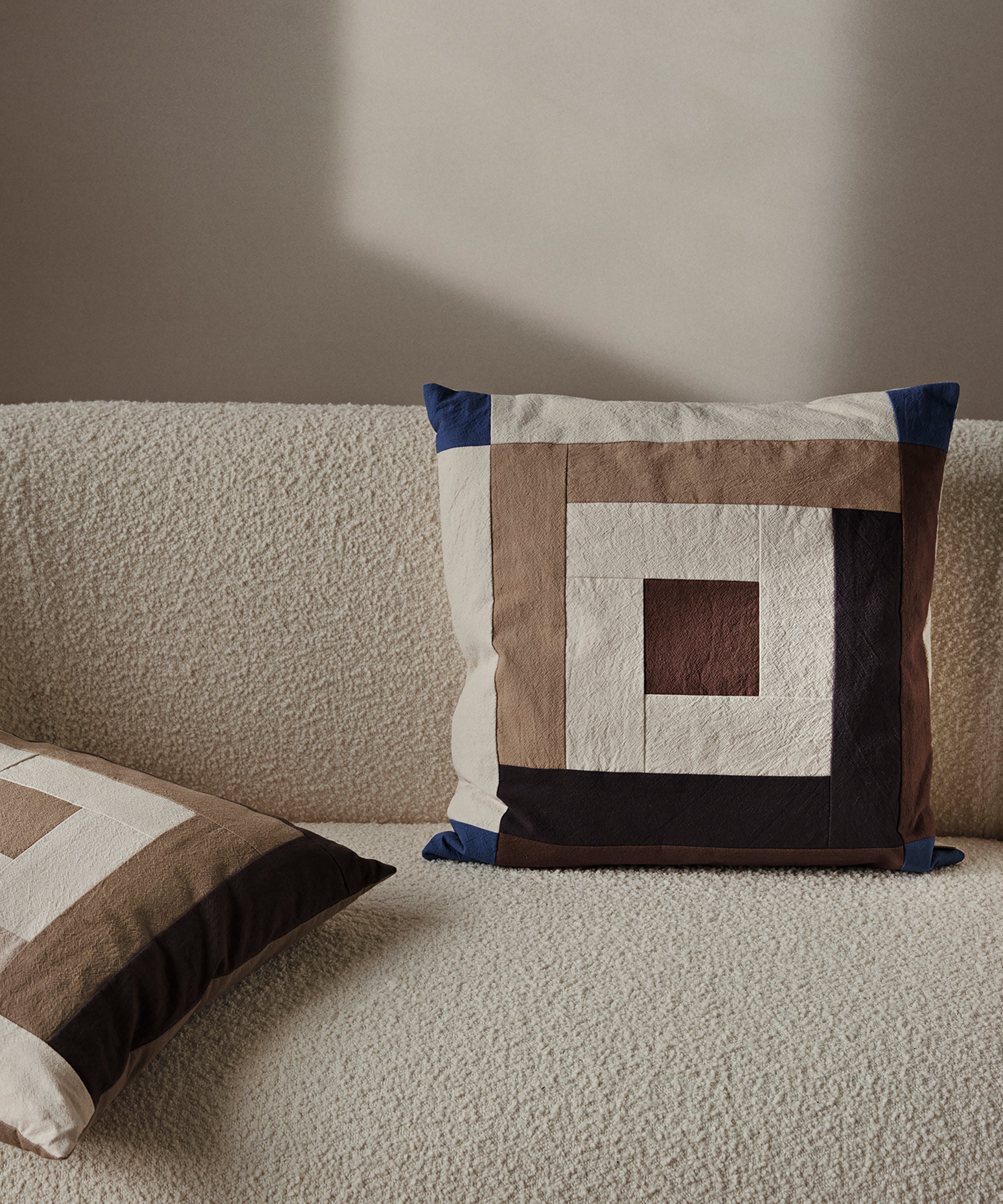 border-patchwork-cushion-01