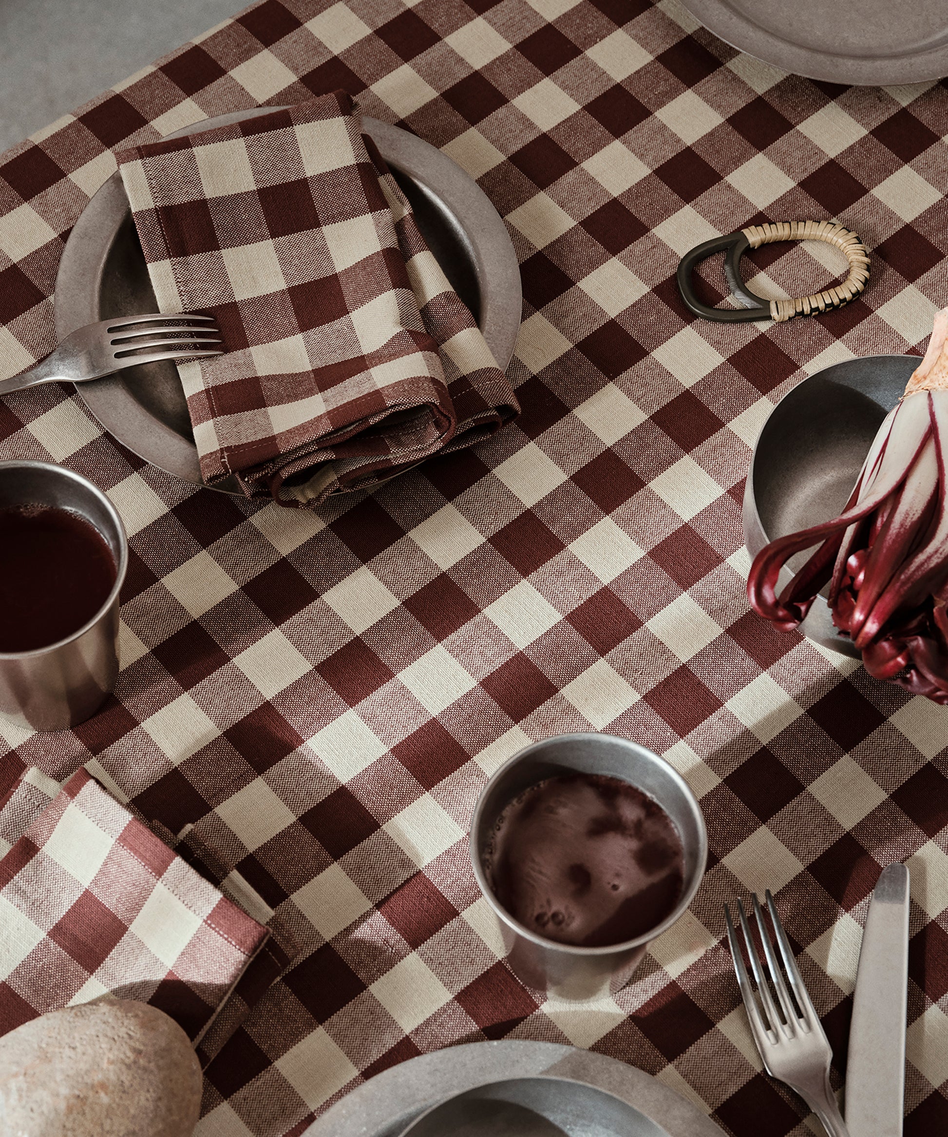 bothy-check-table-cloth-02