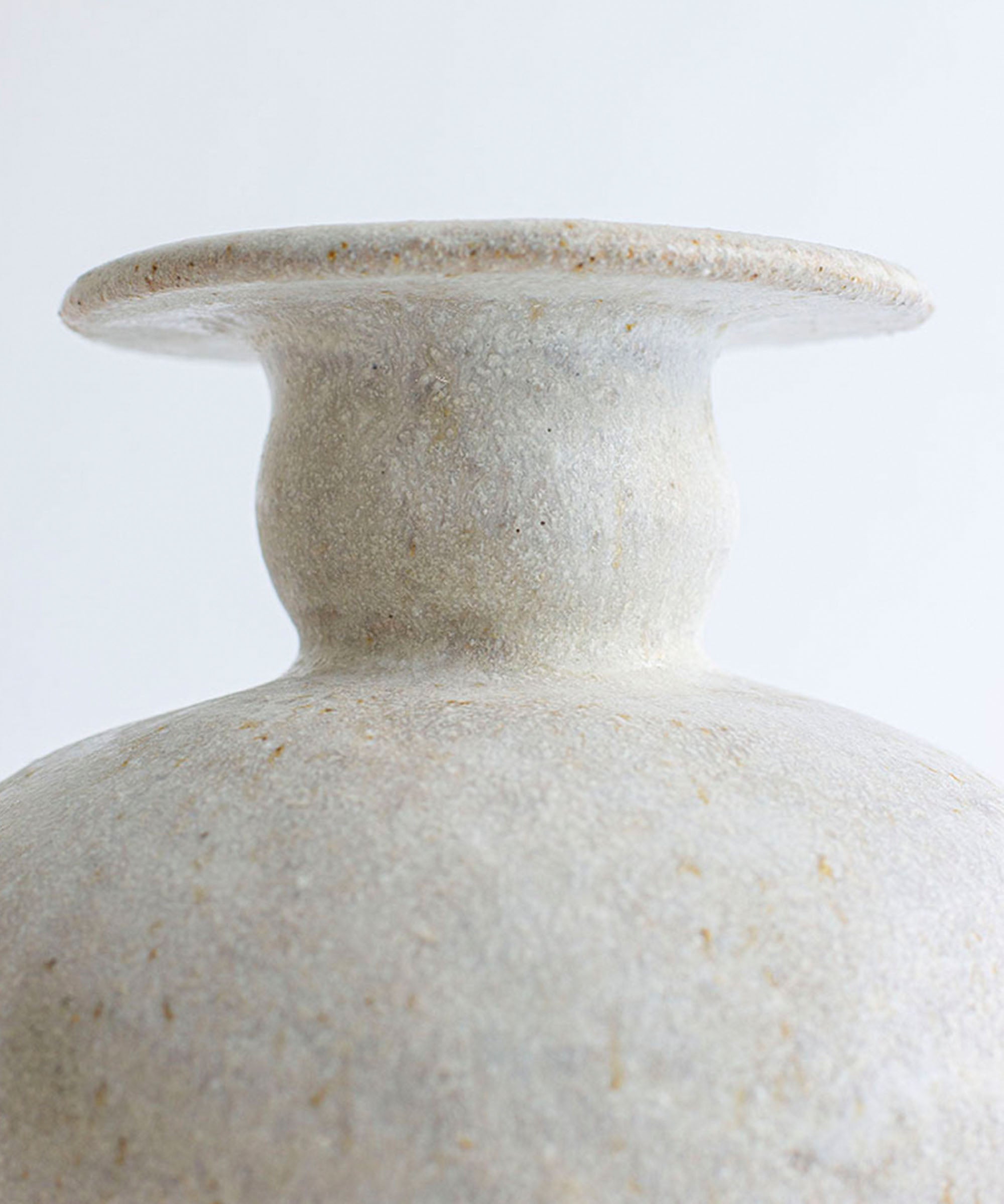 Calpide Blanco Hueso Vase