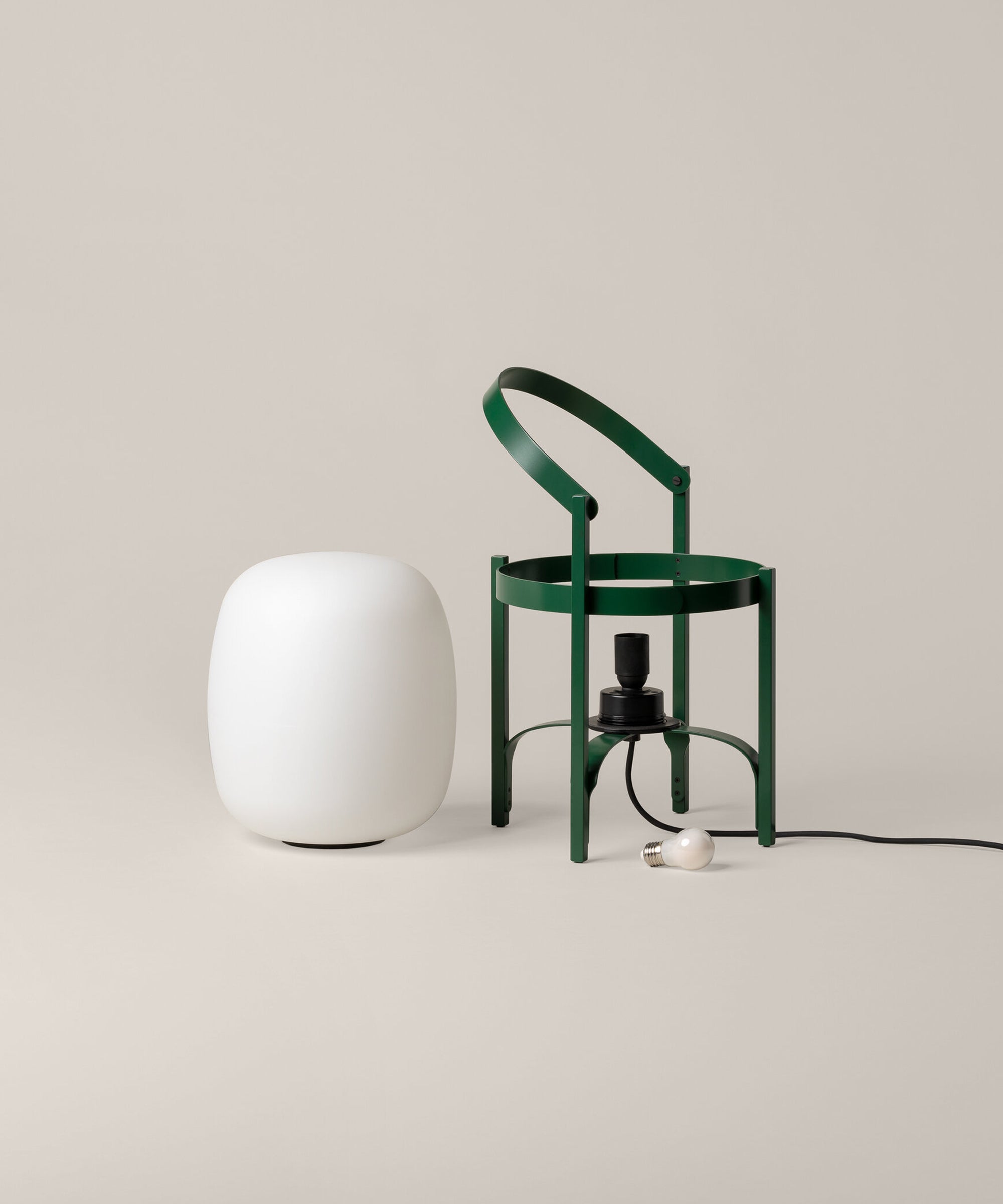 Cesta Exterior Table Lamp