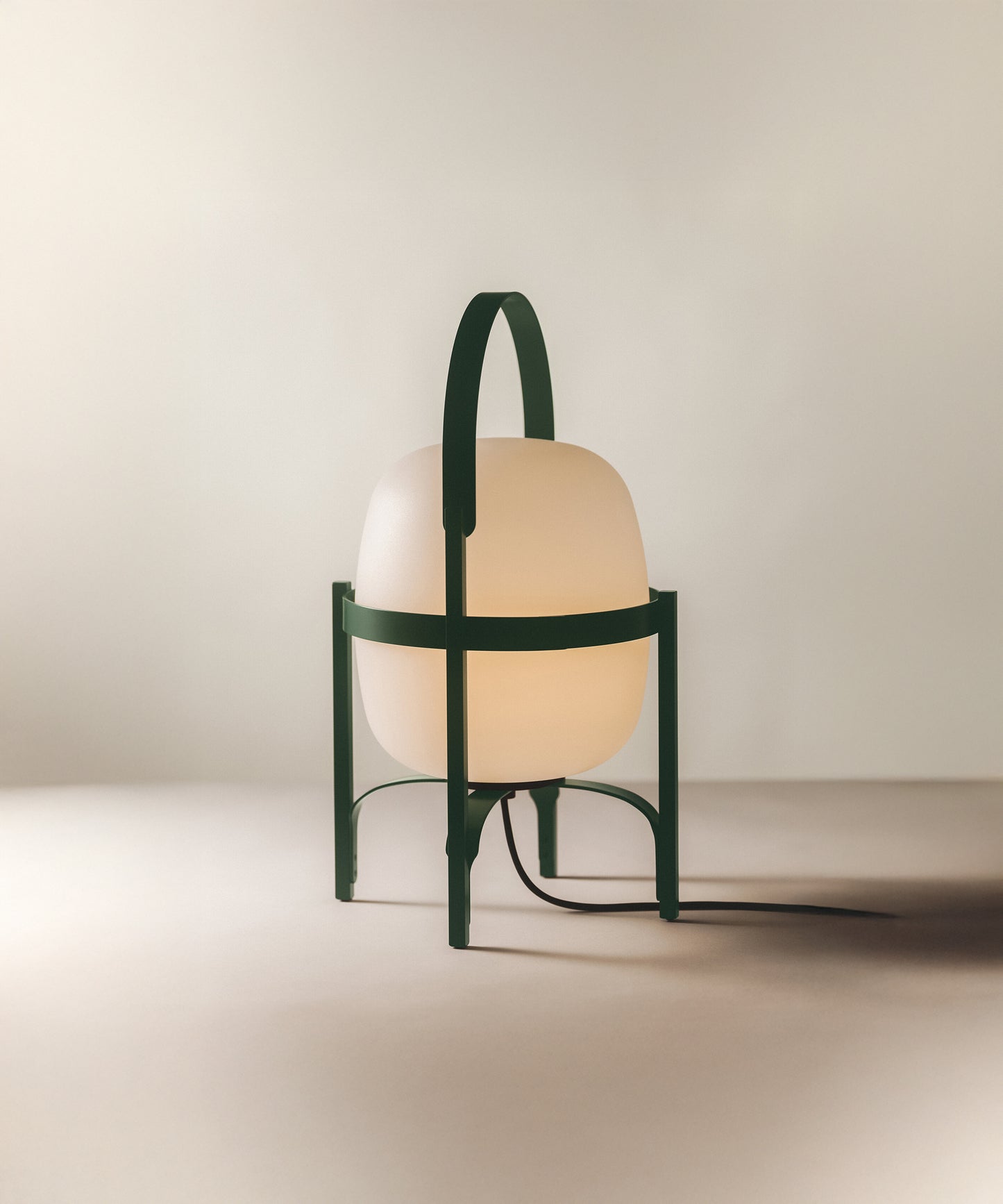 Cesta Exterior Table Lamp