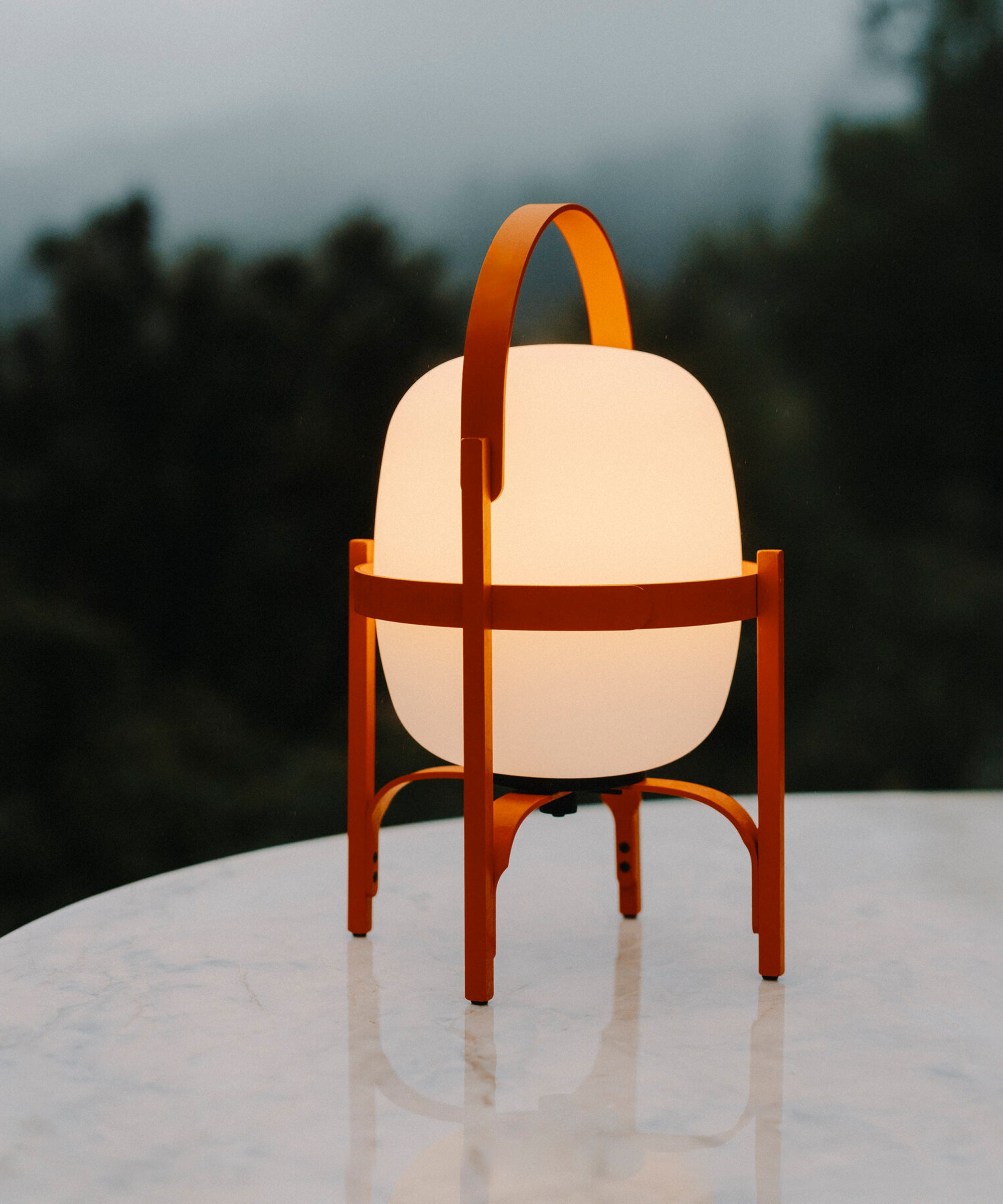 Cestita Alublat Table Lamp