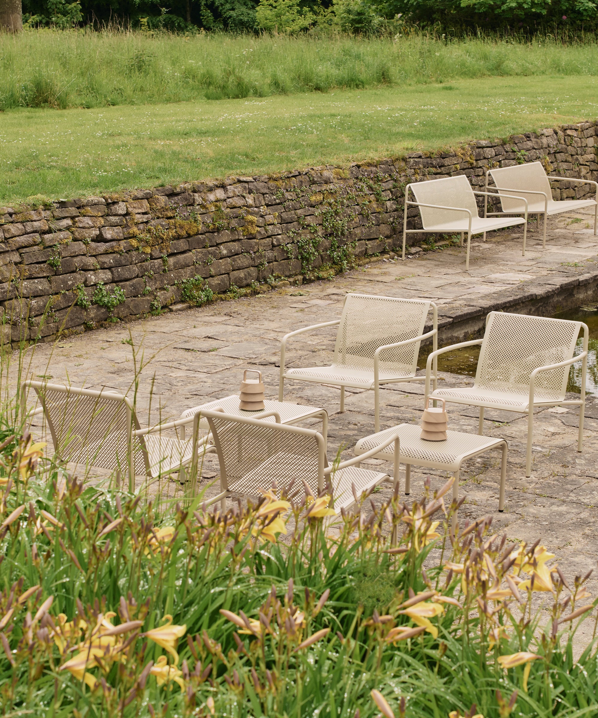 Dapple Lounge Chair with Arms