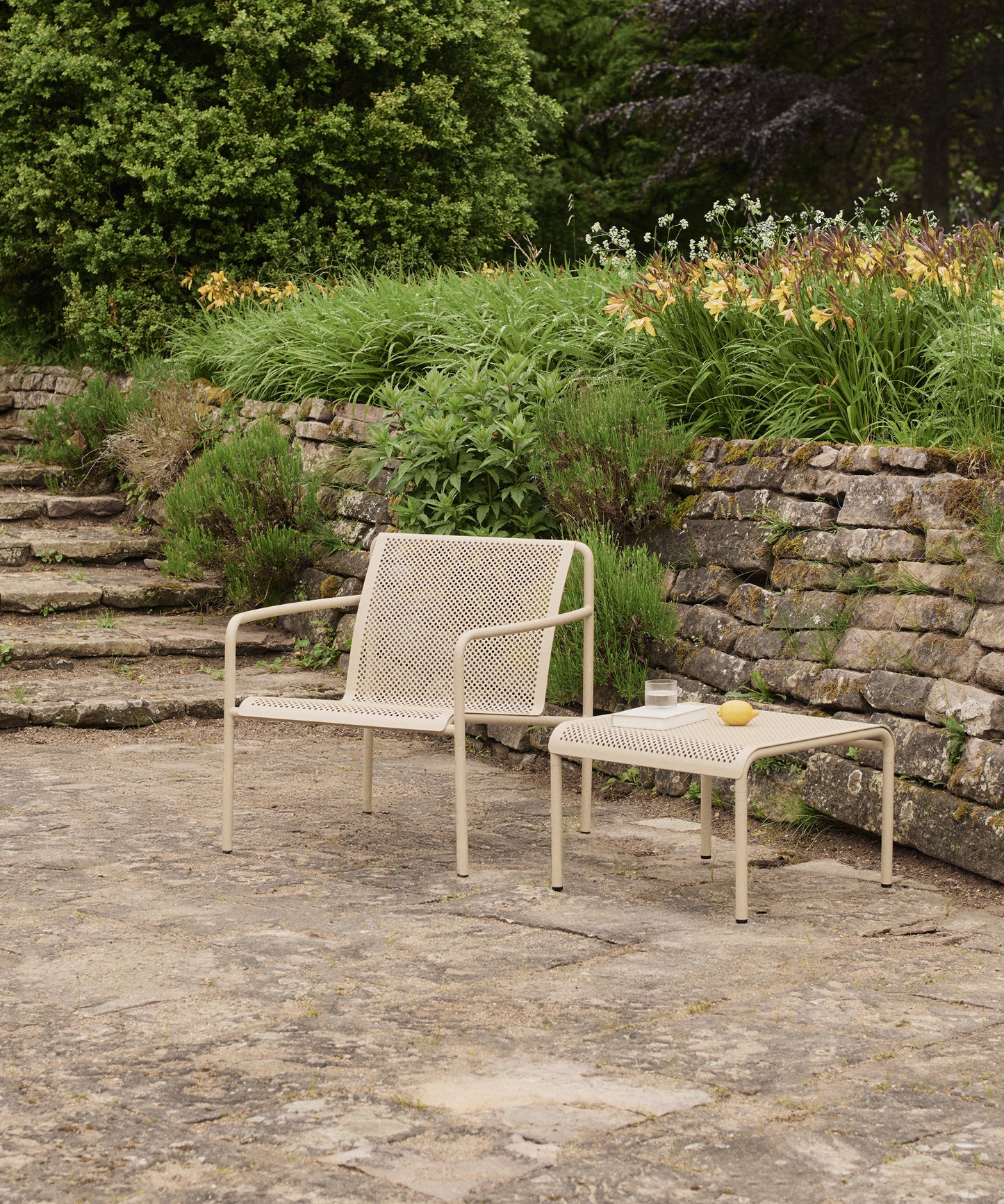 Dapple Lounge Chair with Arms