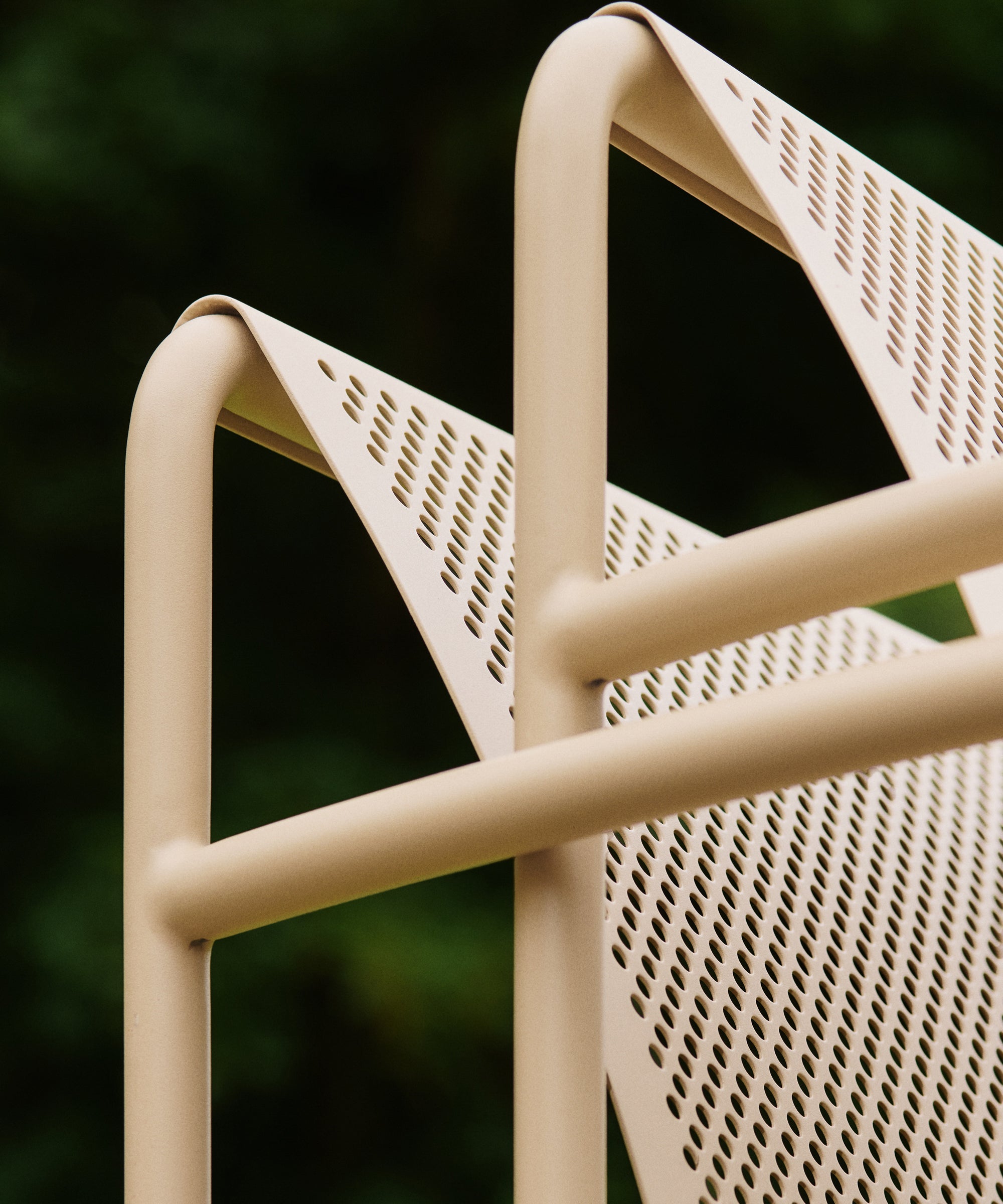 Dapple Lounge Chair with Arms