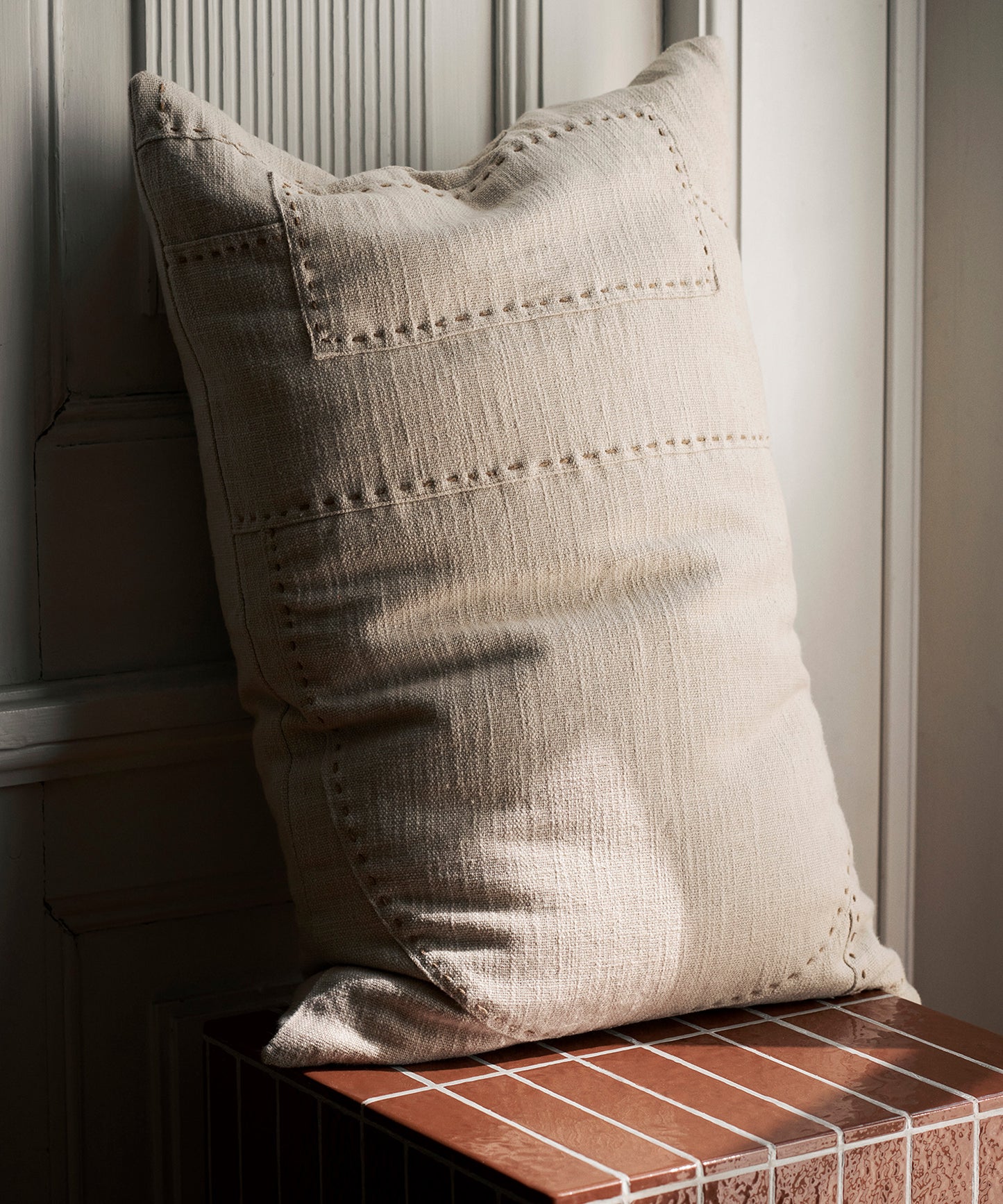 darn-cushion-rectangular-01