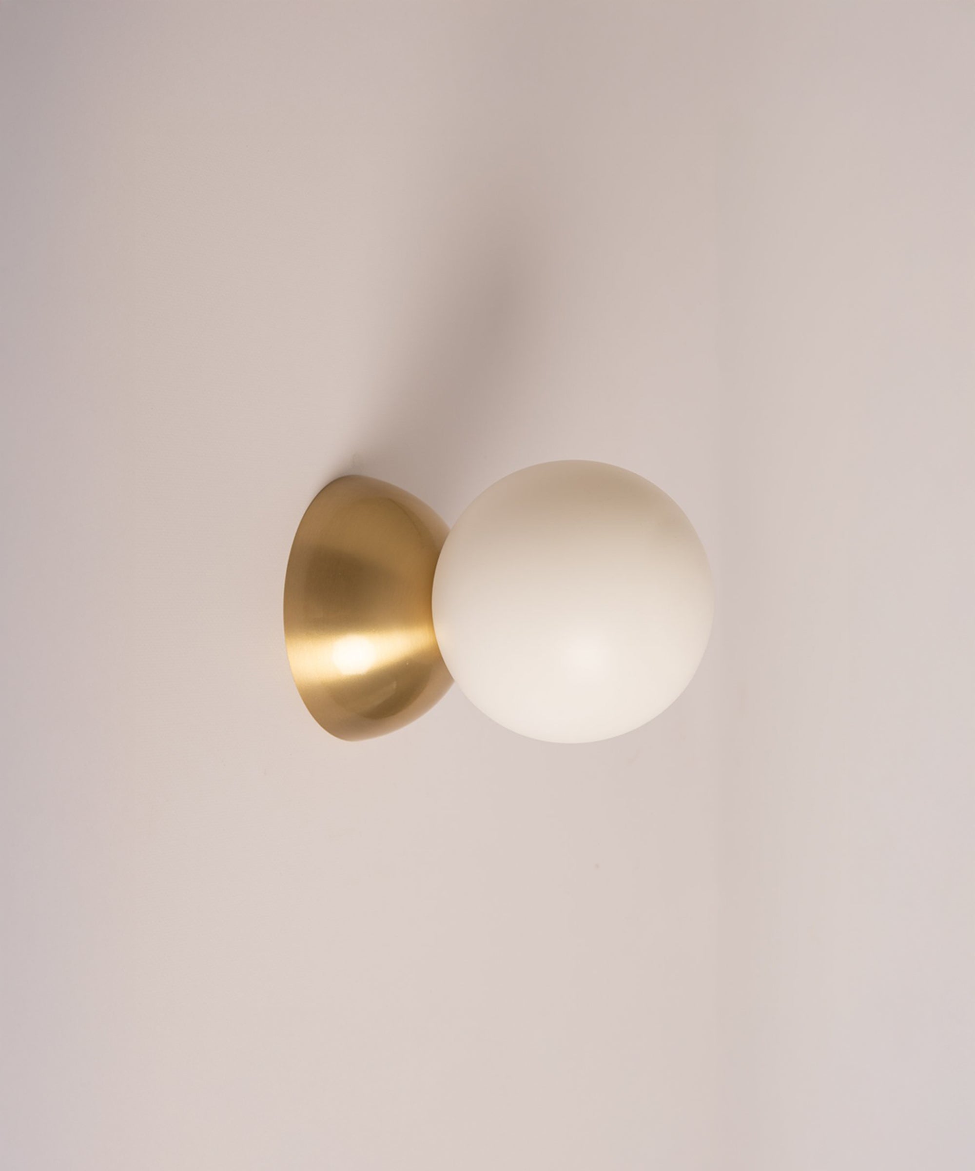 Eklipso Sconce