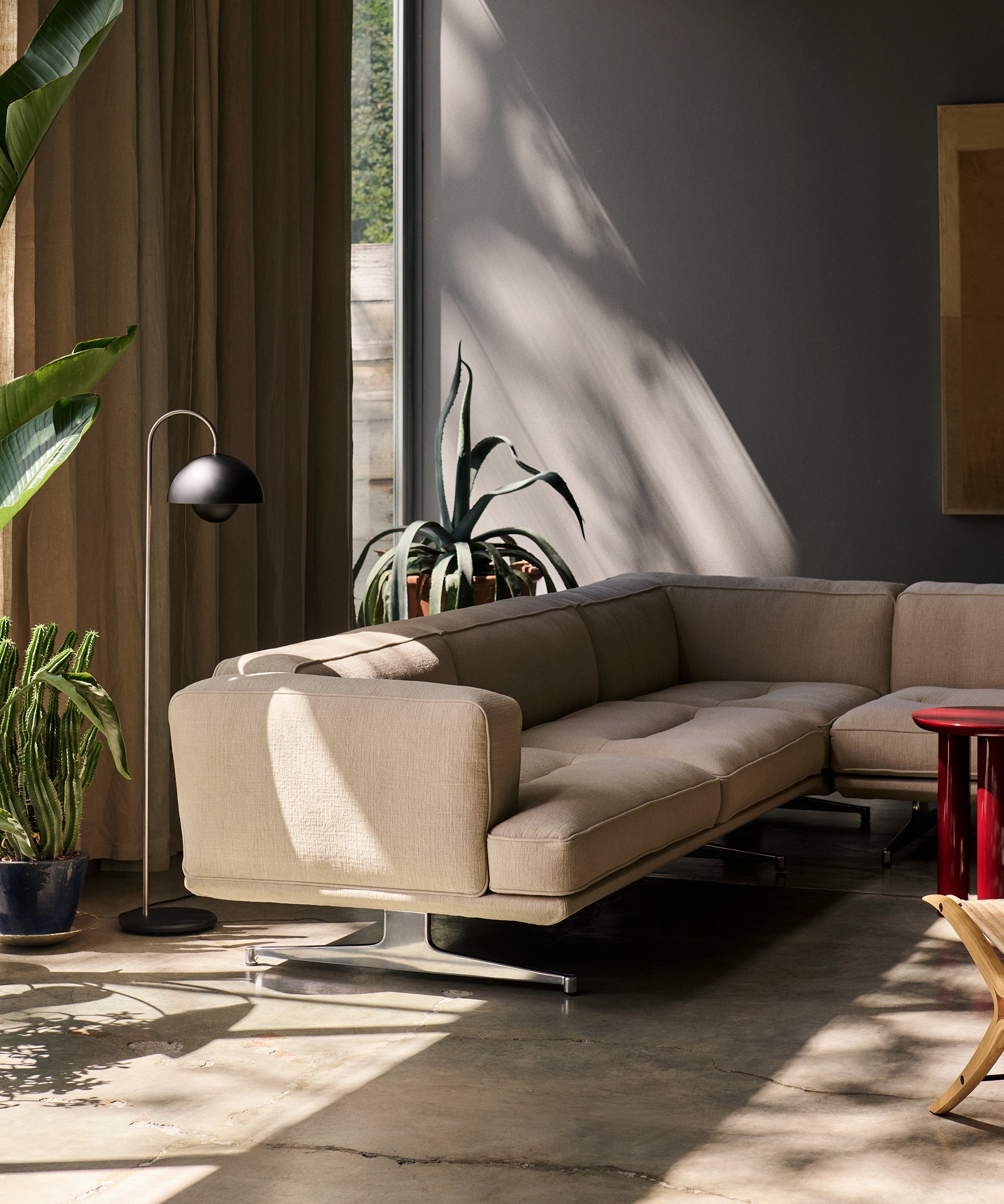 Flowerpot Floor Lamp VP12