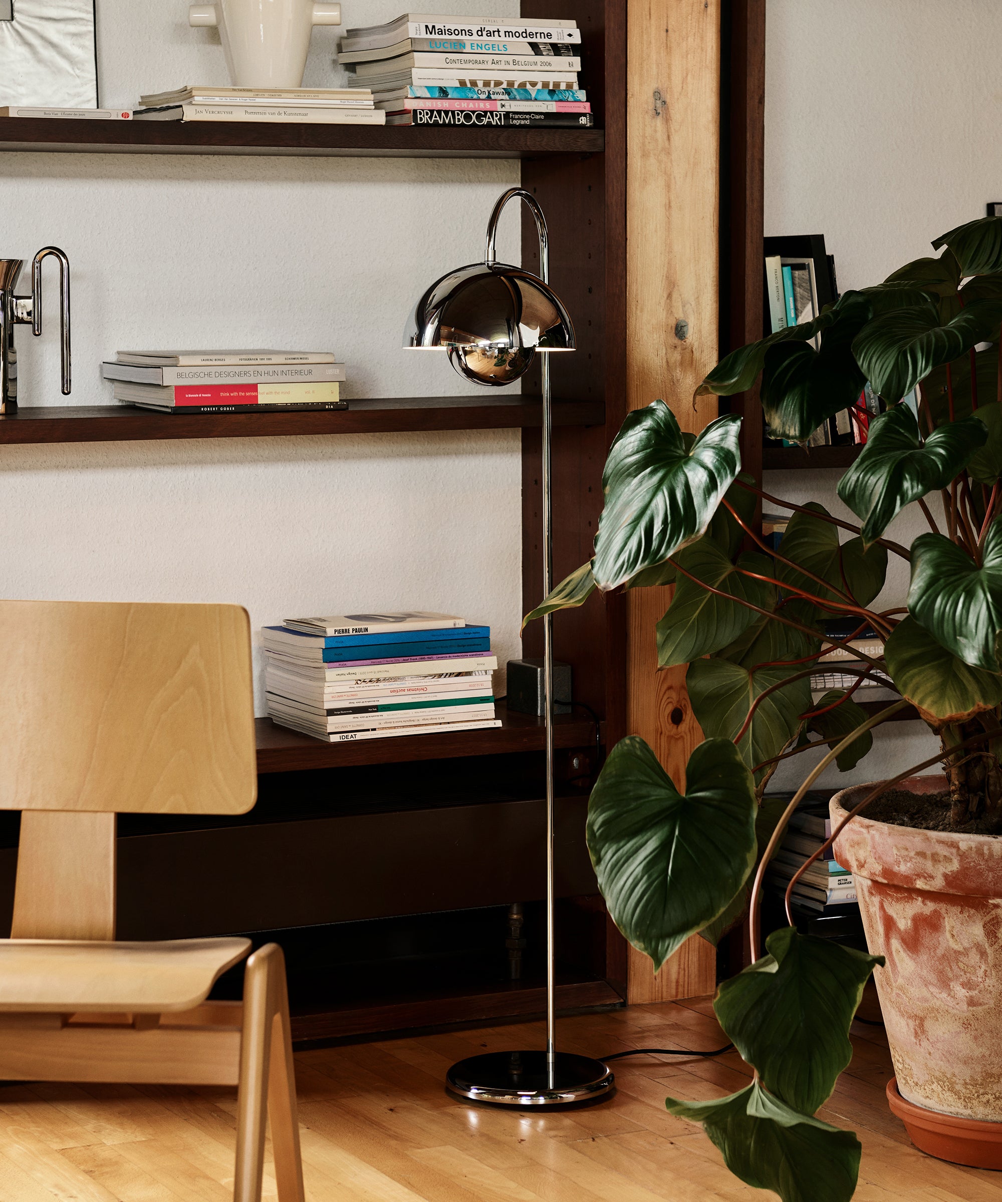 Flowerpot Floor Lamp VP12