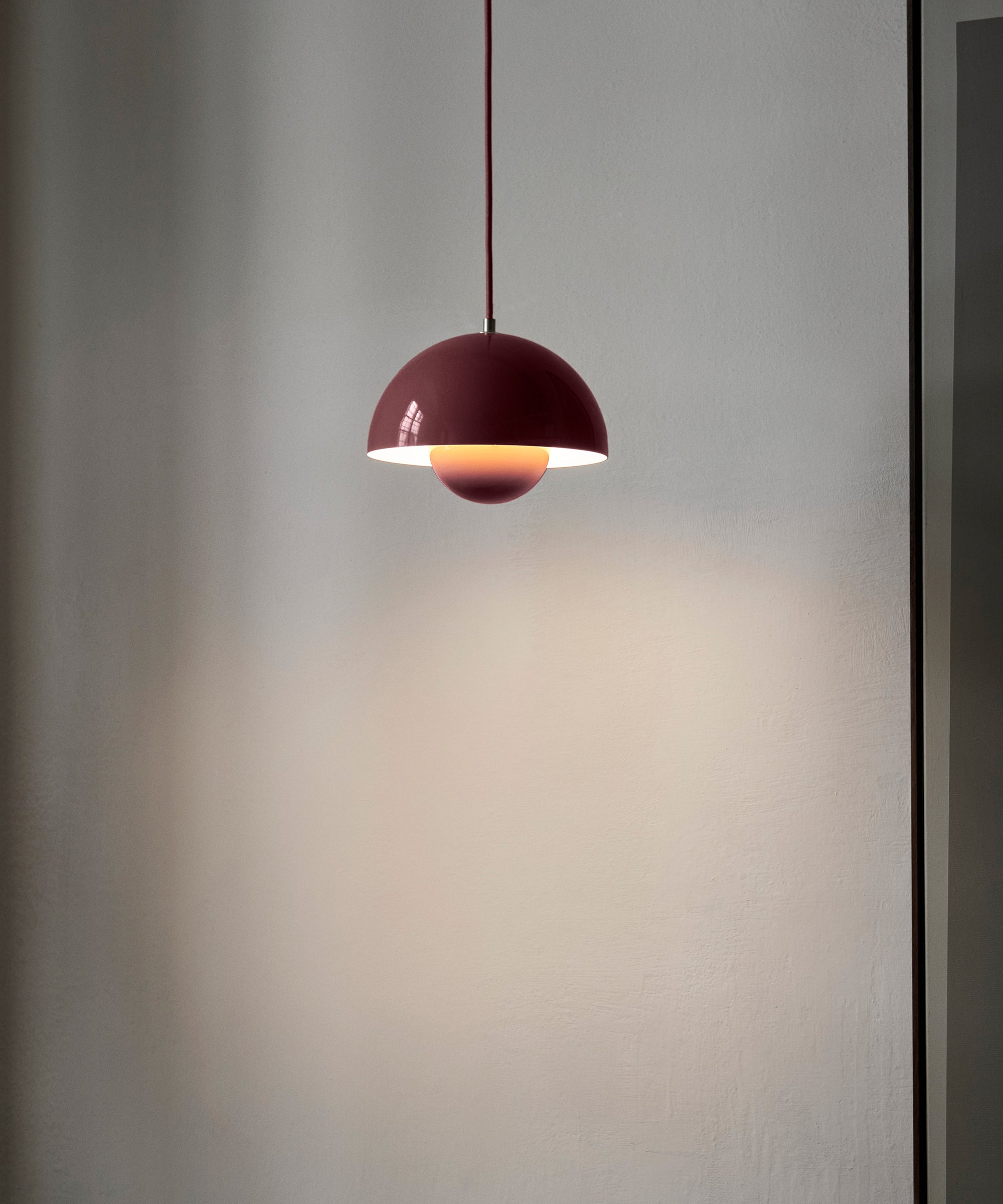 Flowerpot Pendant VP1